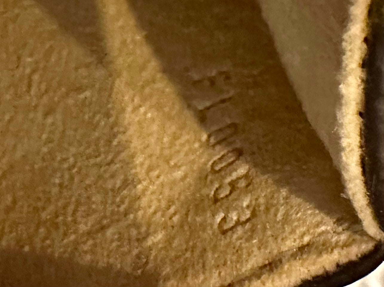Vuitton Florentine Canvas Bauchtasche