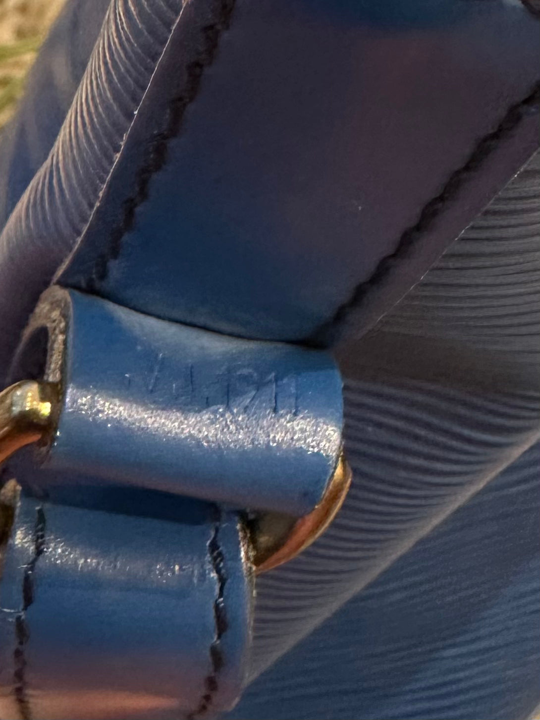 Louis Vuitton Grand Noe Epi
