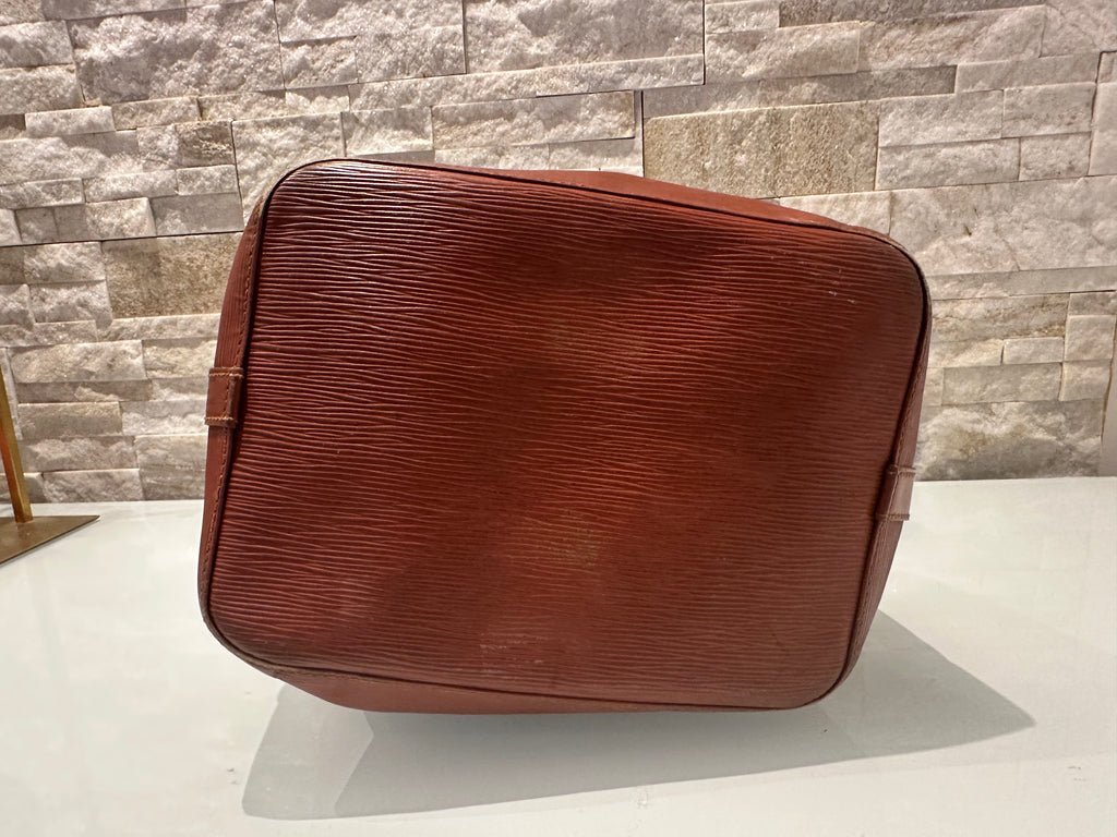Louis Vuitton Petit Noe Epi