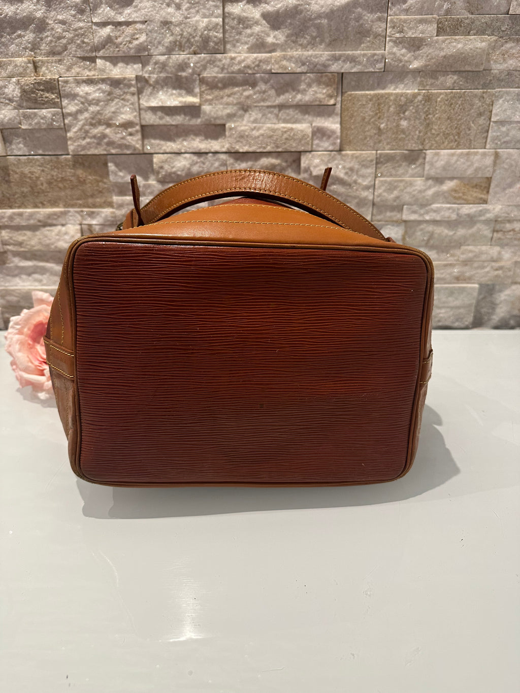 Louis Vuitton Grand Noe Epi