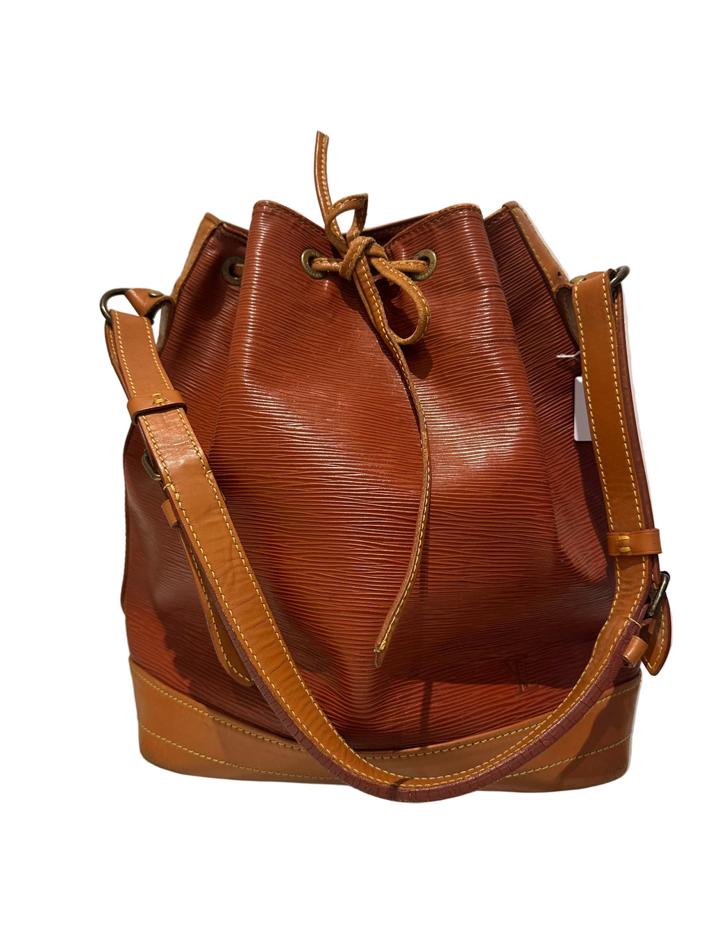 Louis Vuitton Grand Noe Epi