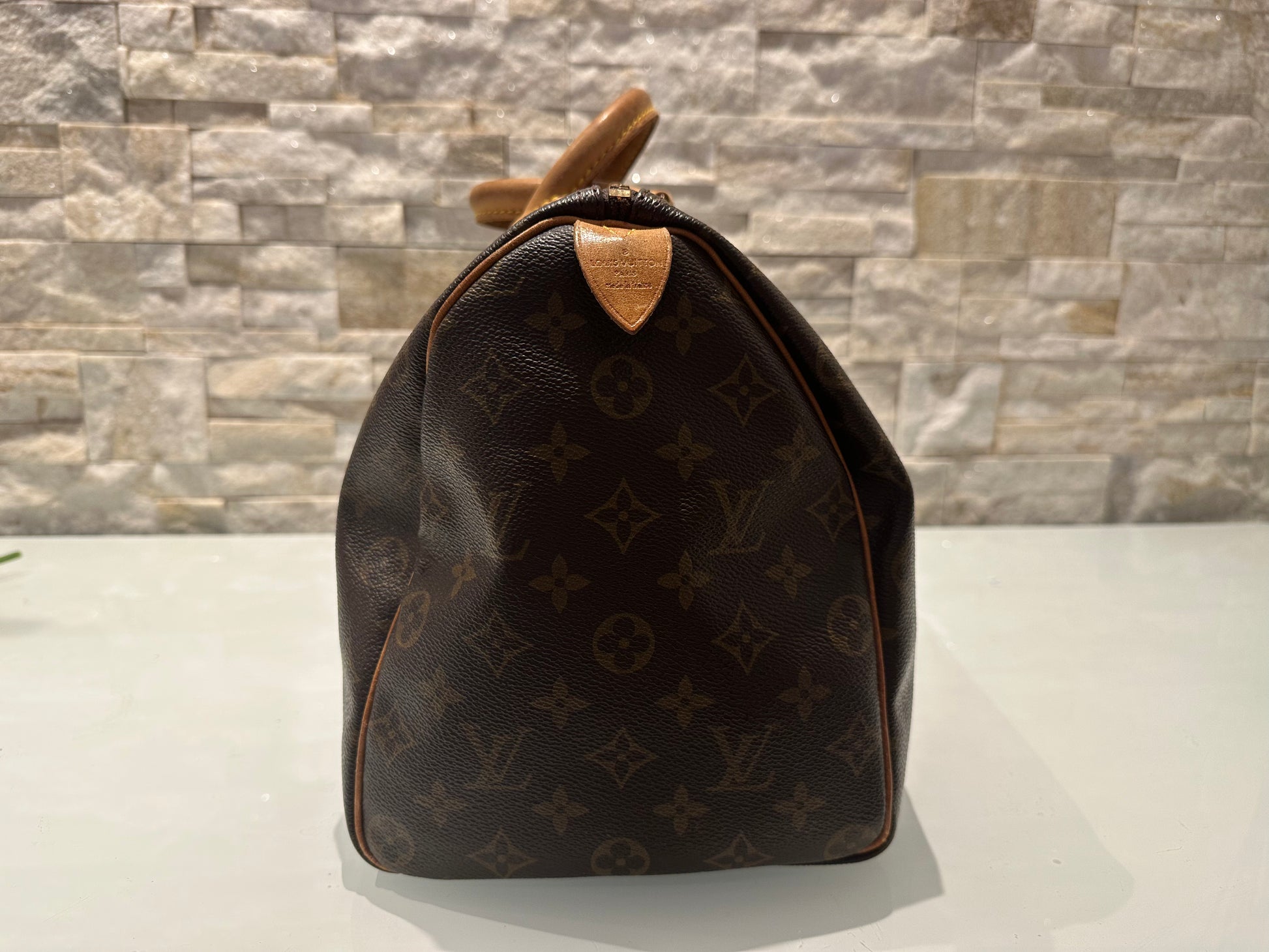 Louis Vuitton Speedy 35