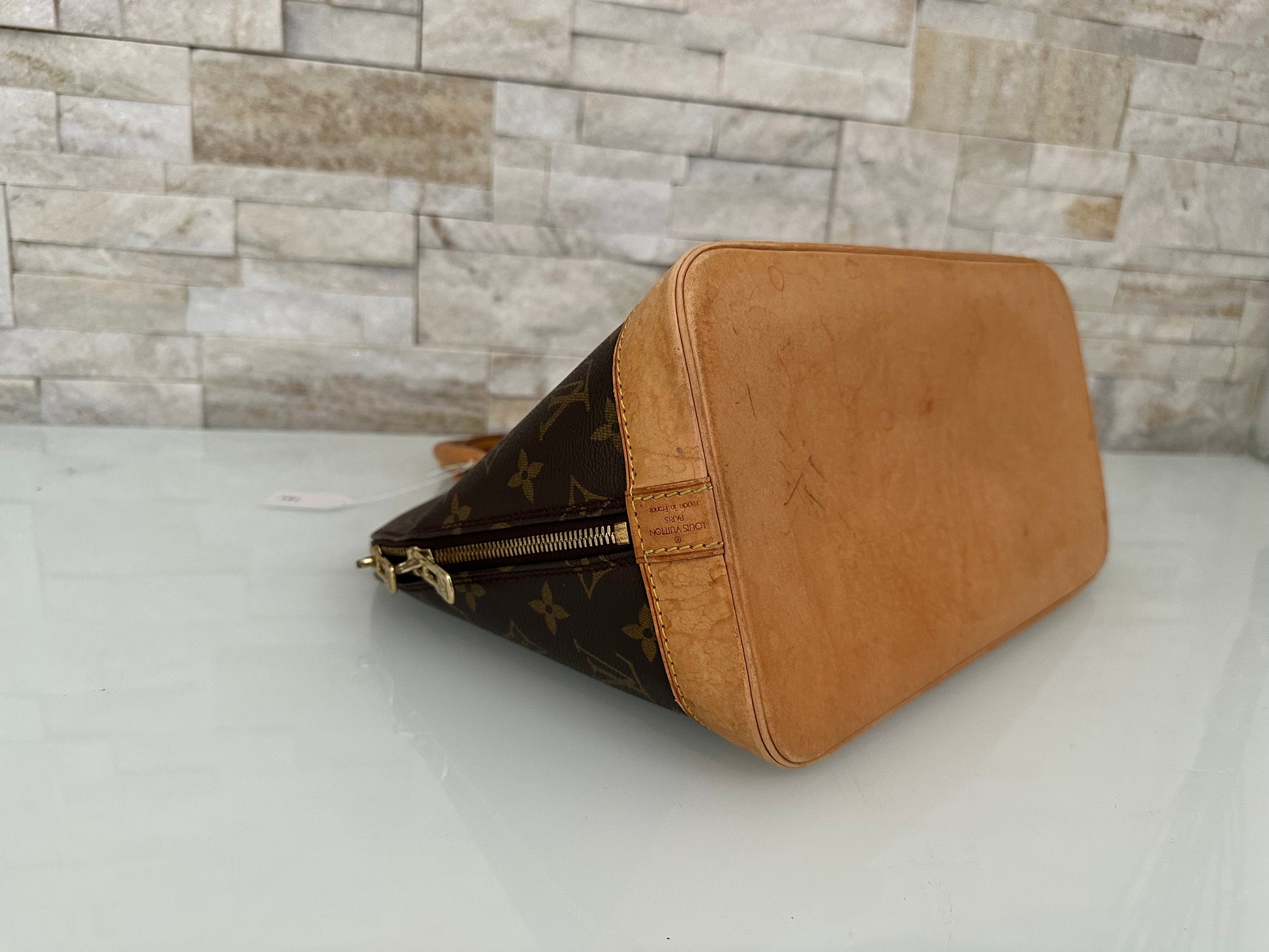 Louis Vuitton Alma Canvs Handtasche