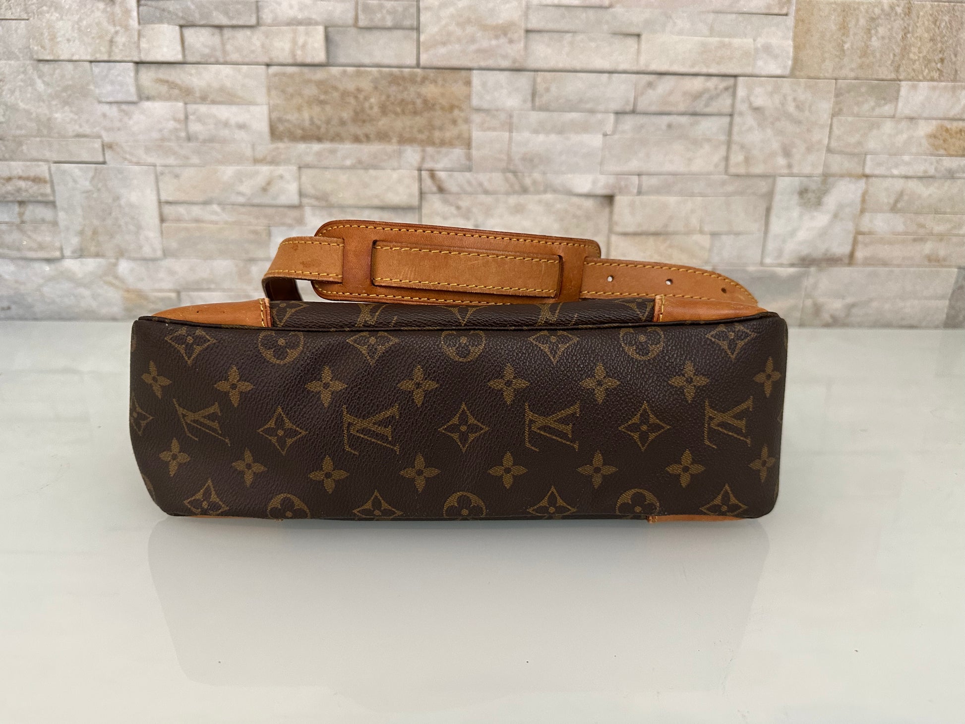 Louis Vuitton Boulogne Canvs Schultertasche
