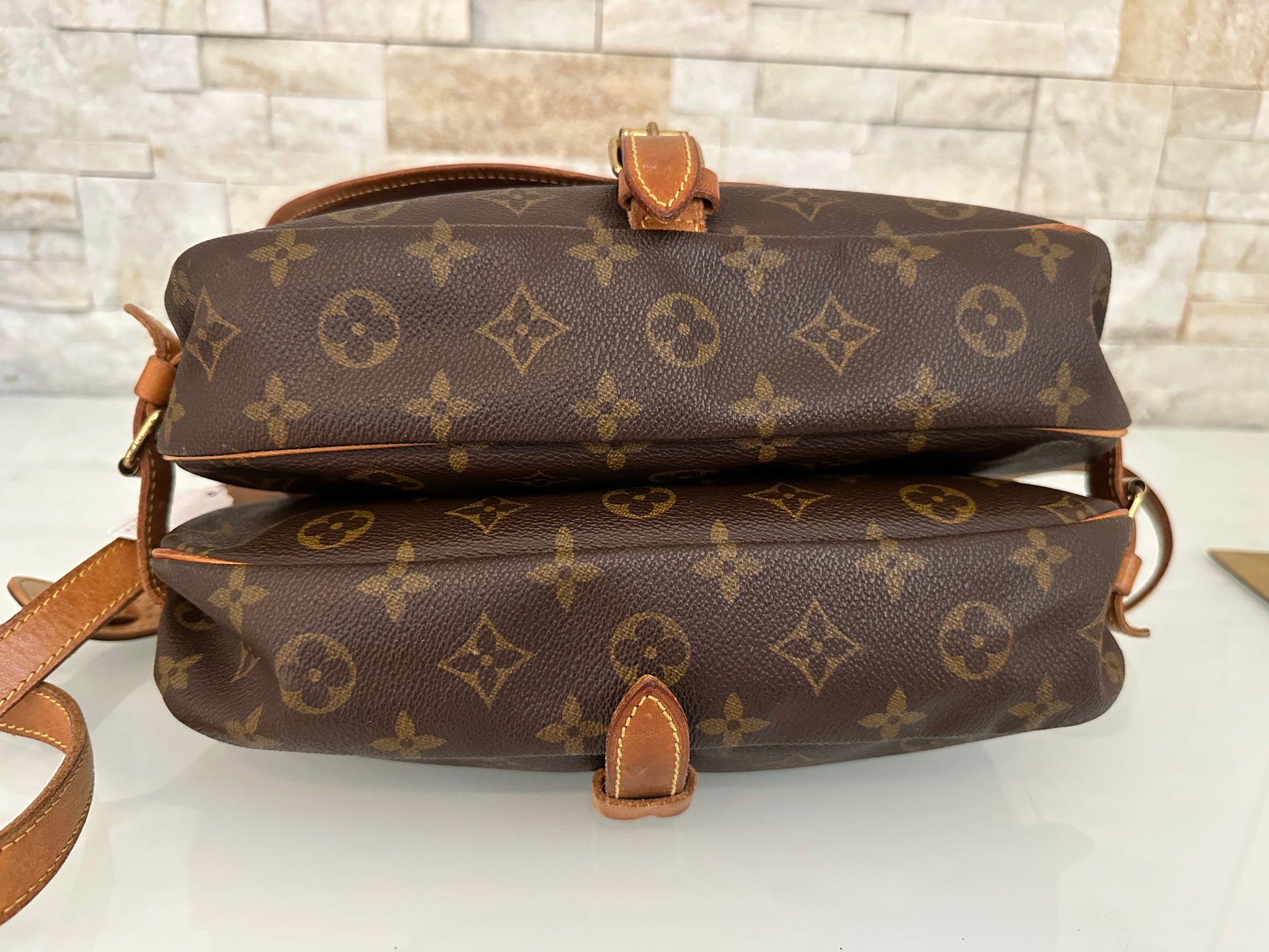 Vuitton Saumur 30 Canvas Tasche