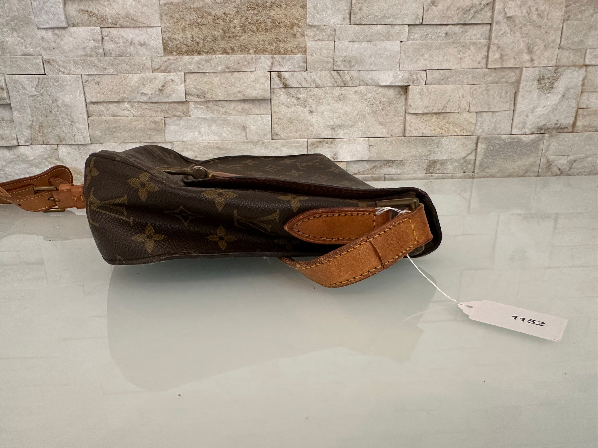 Vuitton Saint Cloud Canvas Tasche