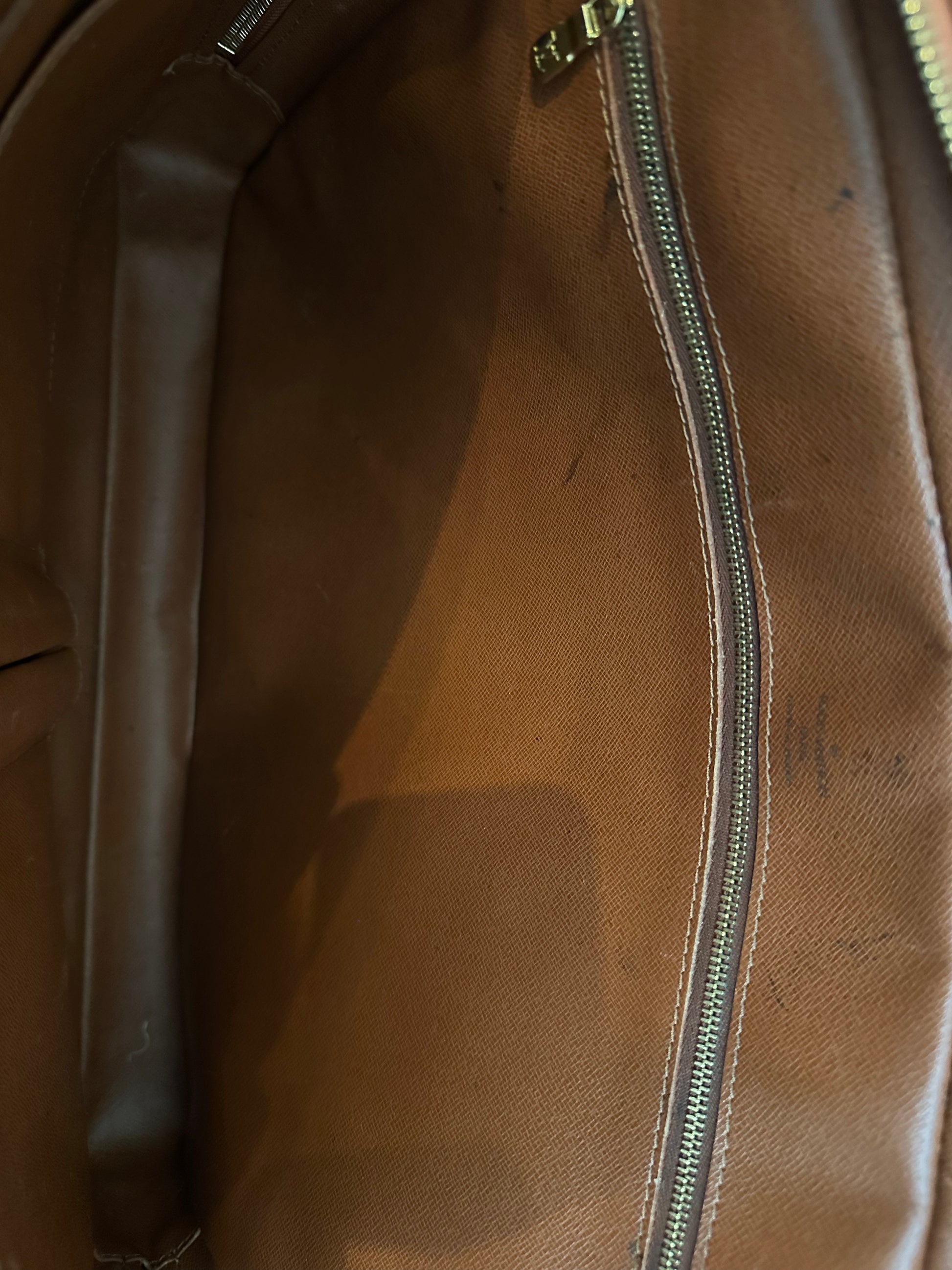 Louis Vuitton Alktentasche Epi