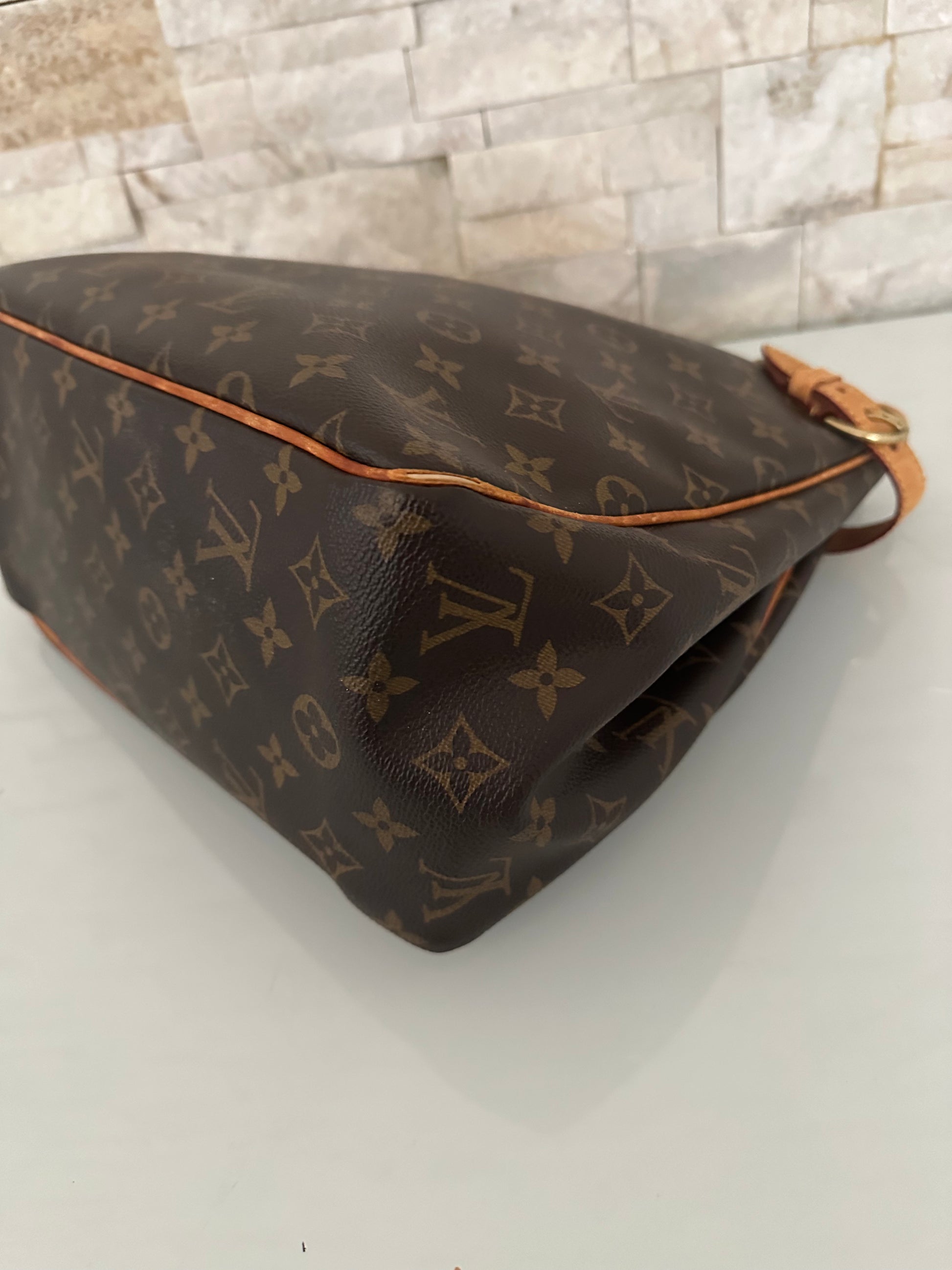 Louis Vuitton Batignolles  Vertical Canvas