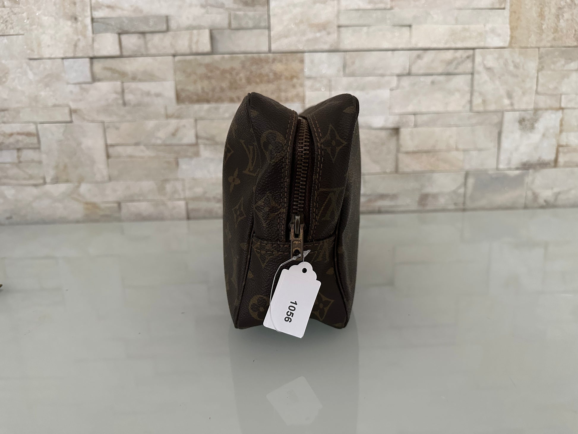 Louis Vuitton Necessaire Canvas