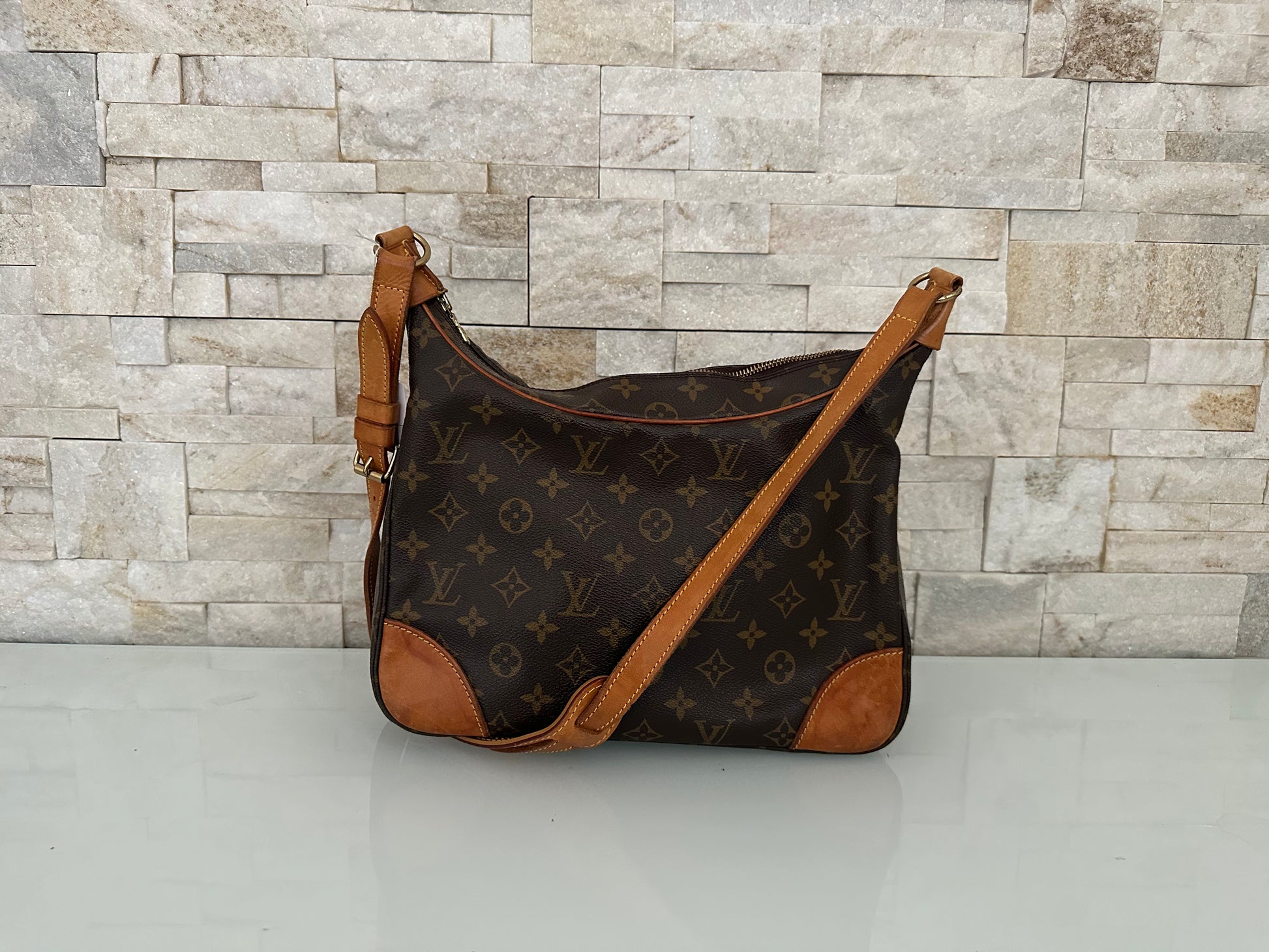 Louis Vuitton Boulogne Canvs Schultertasche