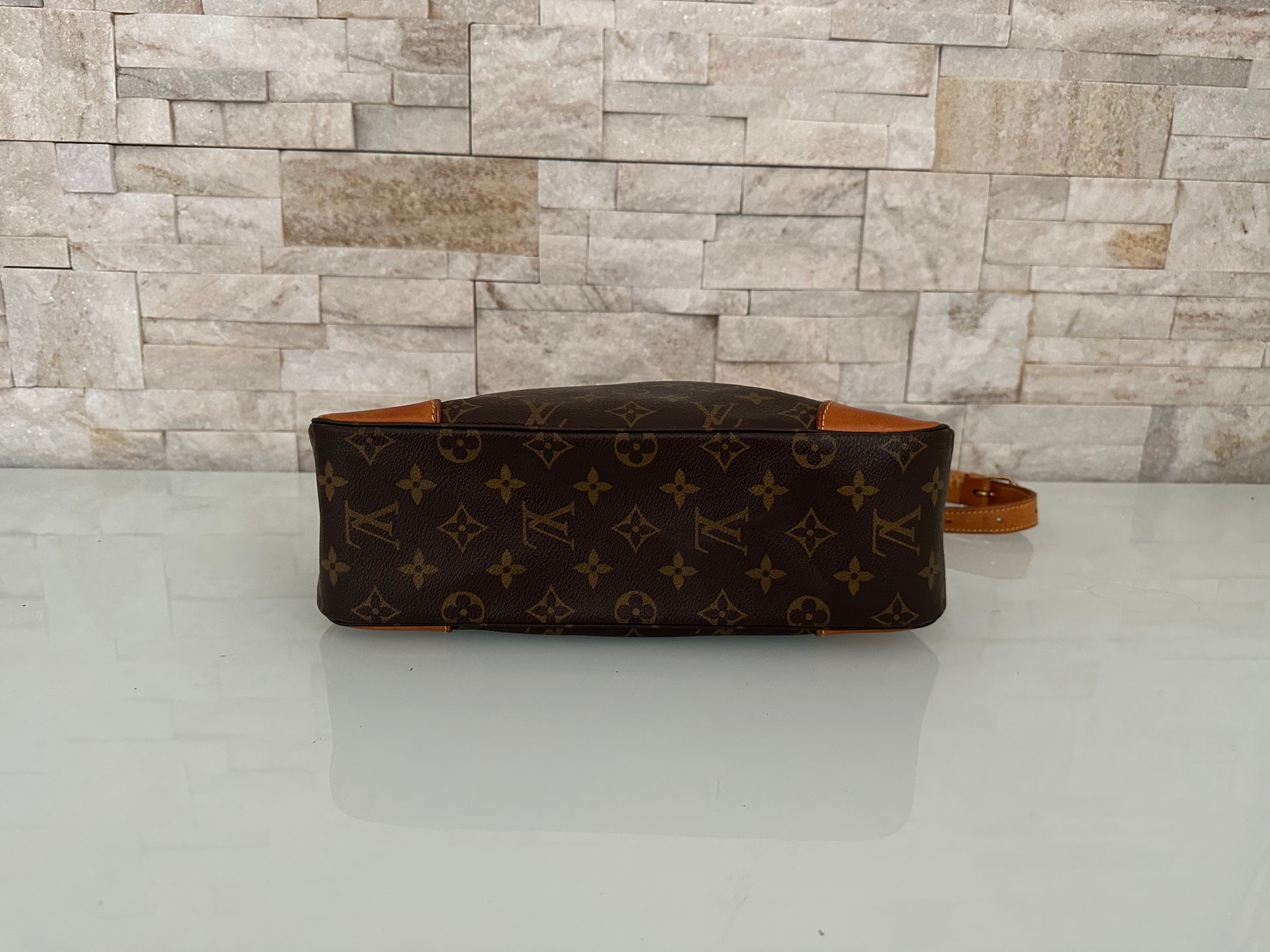 Louis Vuitton Boulogne Canvs Schultertasche