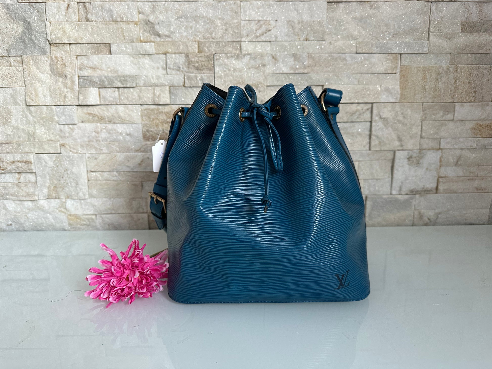 Louis Vuitton Petit Noe Epi