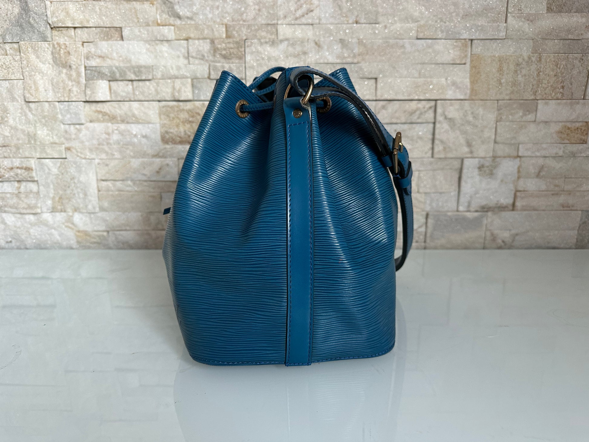 Louis Vuitton Petit Noe Epi