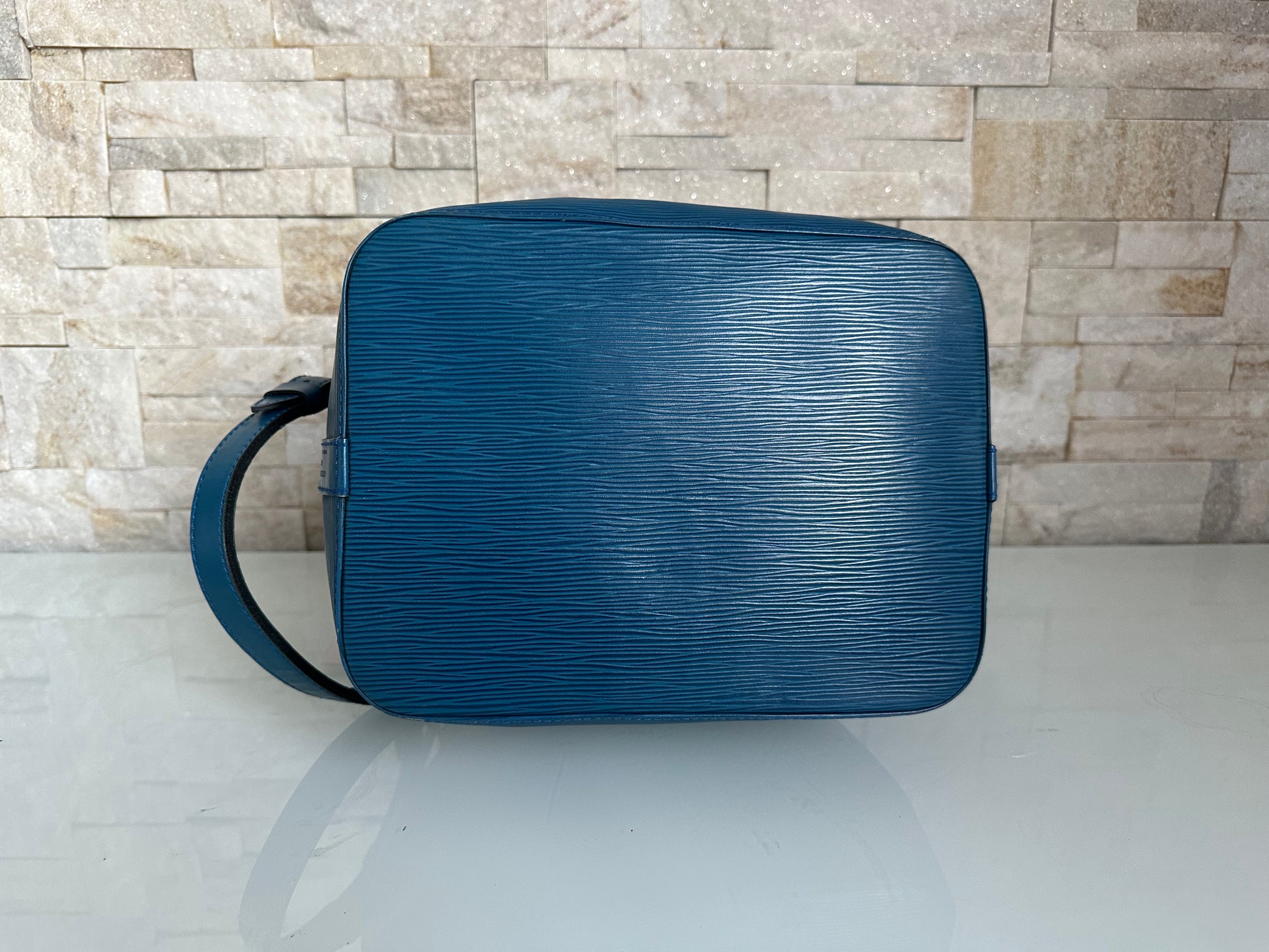 Louis Vuitton Petit Noe Epi