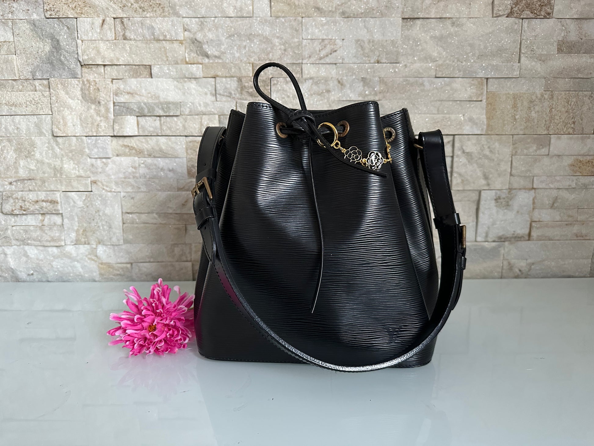 Louis Vuitton Petit Noe Epi