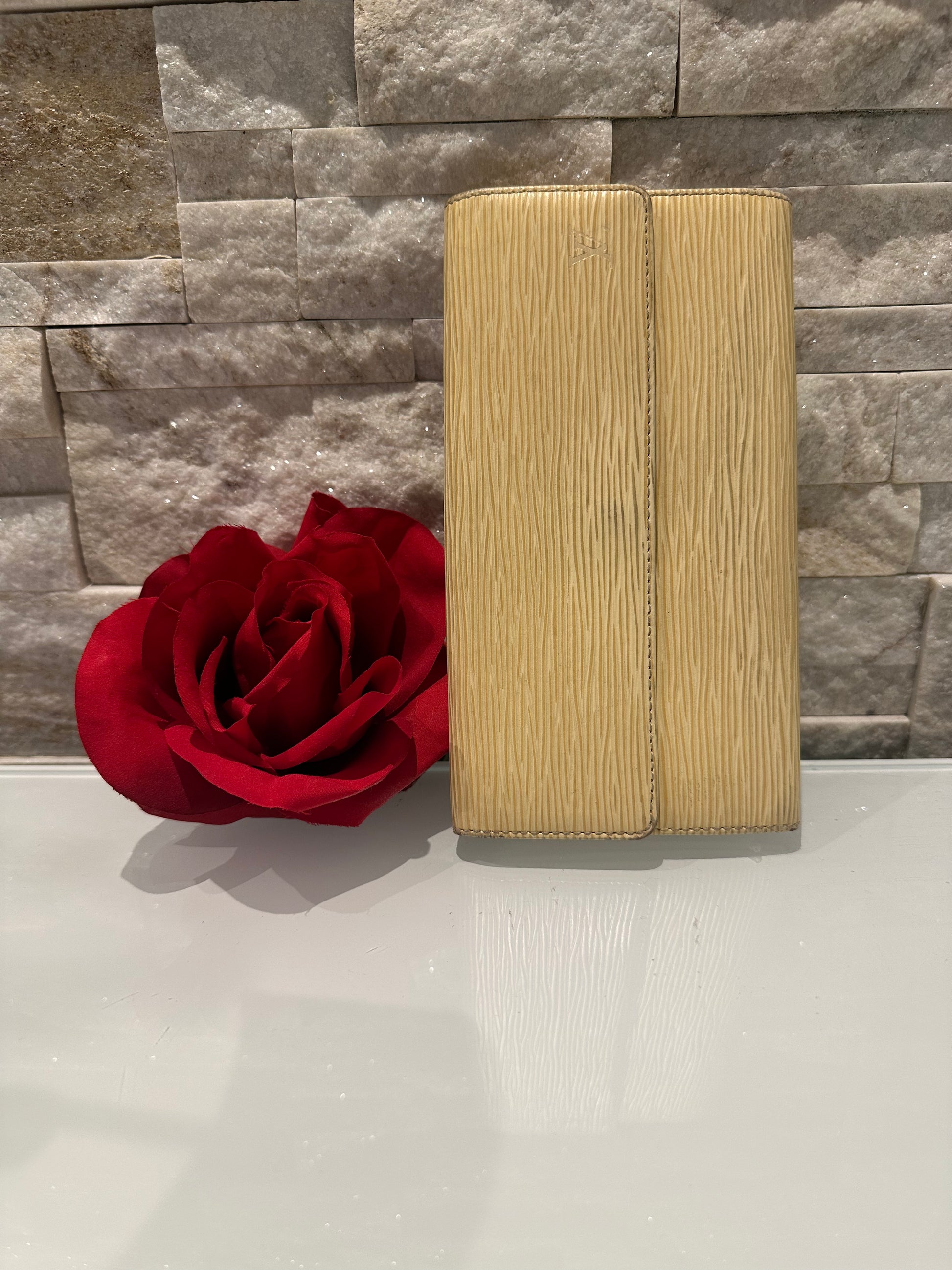 Louis Vuitton Long Wallet Epi