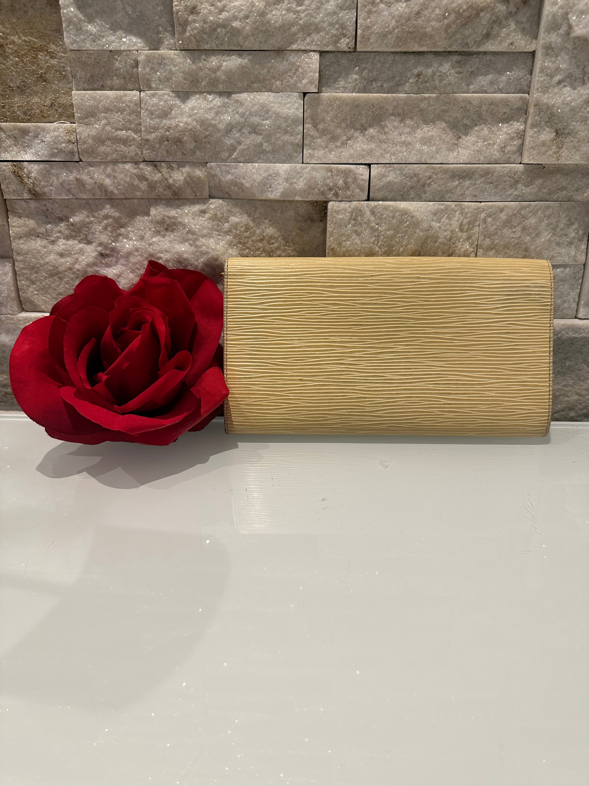 Louis Vuitton Long Wallet Epi