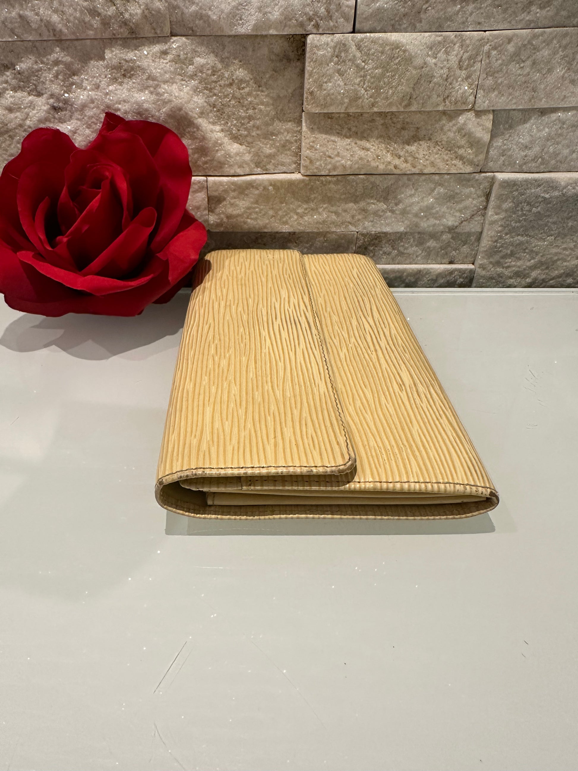 Louis Vuitton Long Wallet Epi