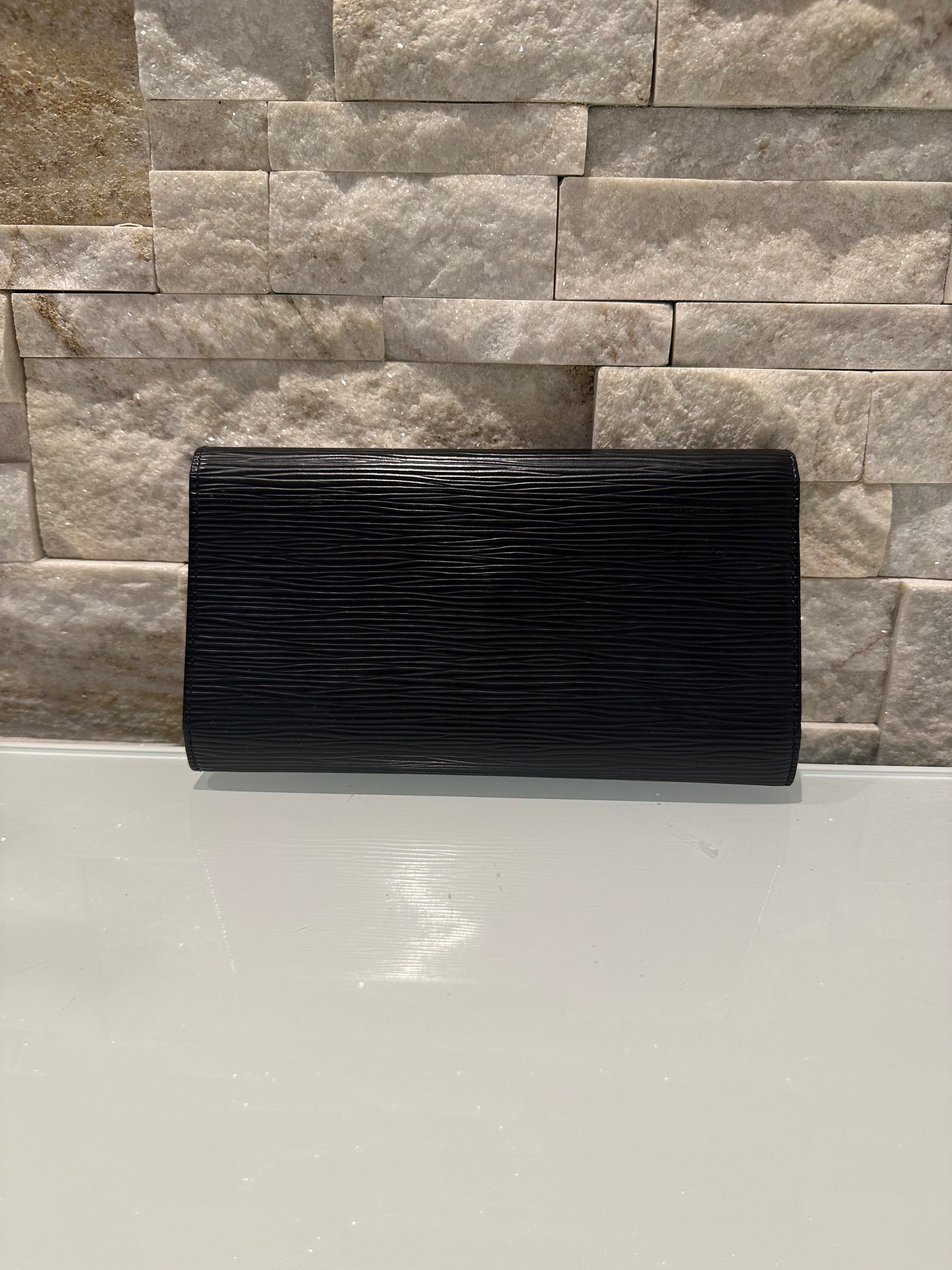 Louis Vuitton Long Wallet Epi