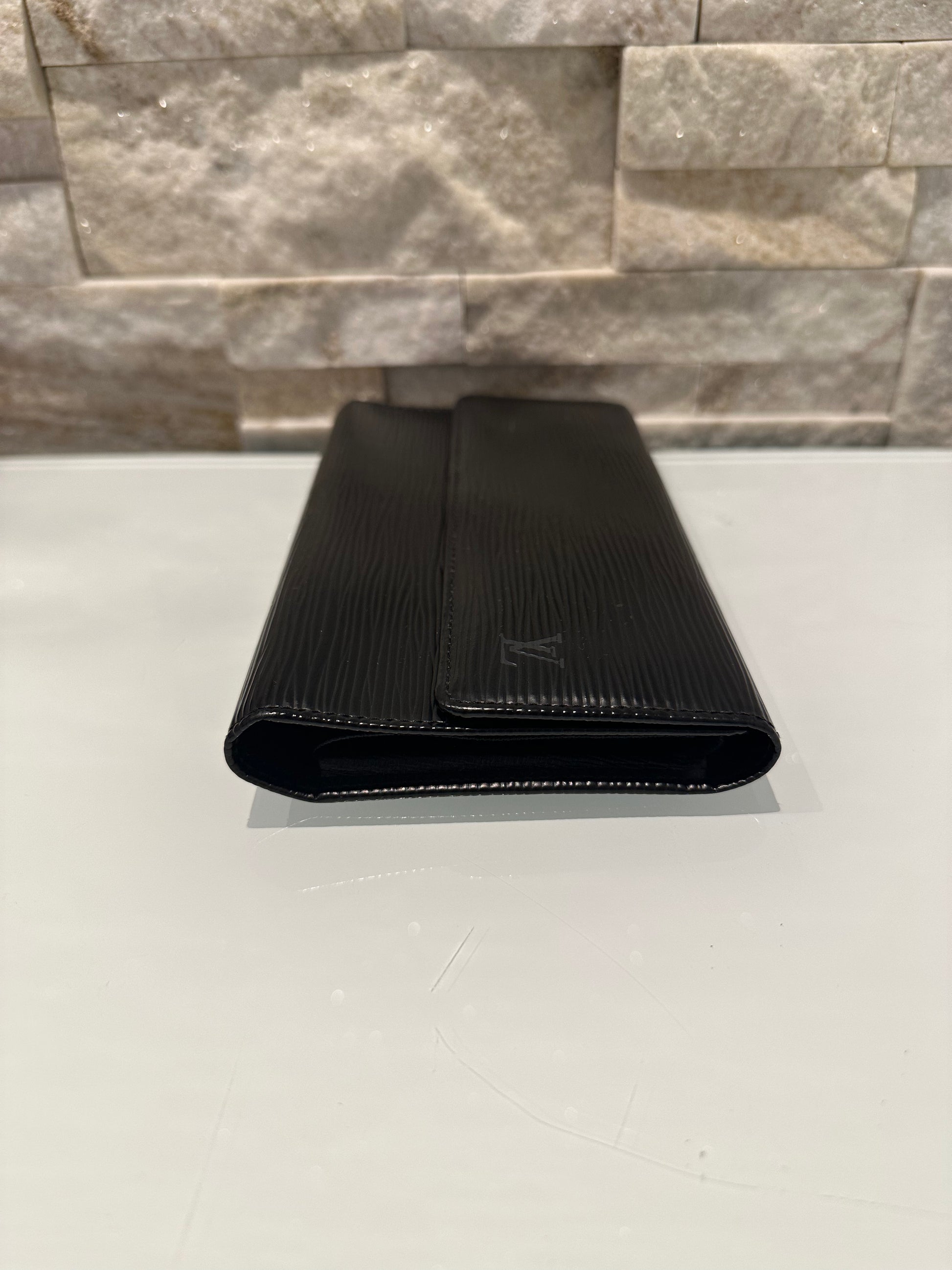 Louis Vuitton Long Wallet Epi