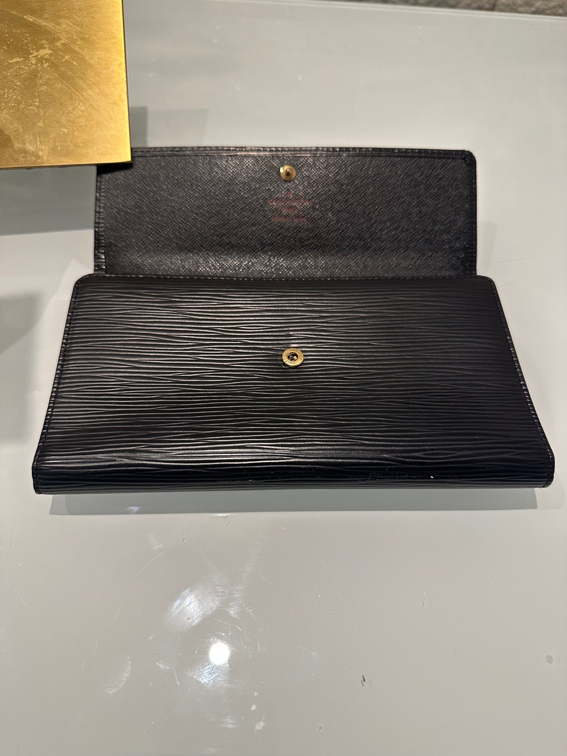 Louis Vuitton Long Wallet Epi