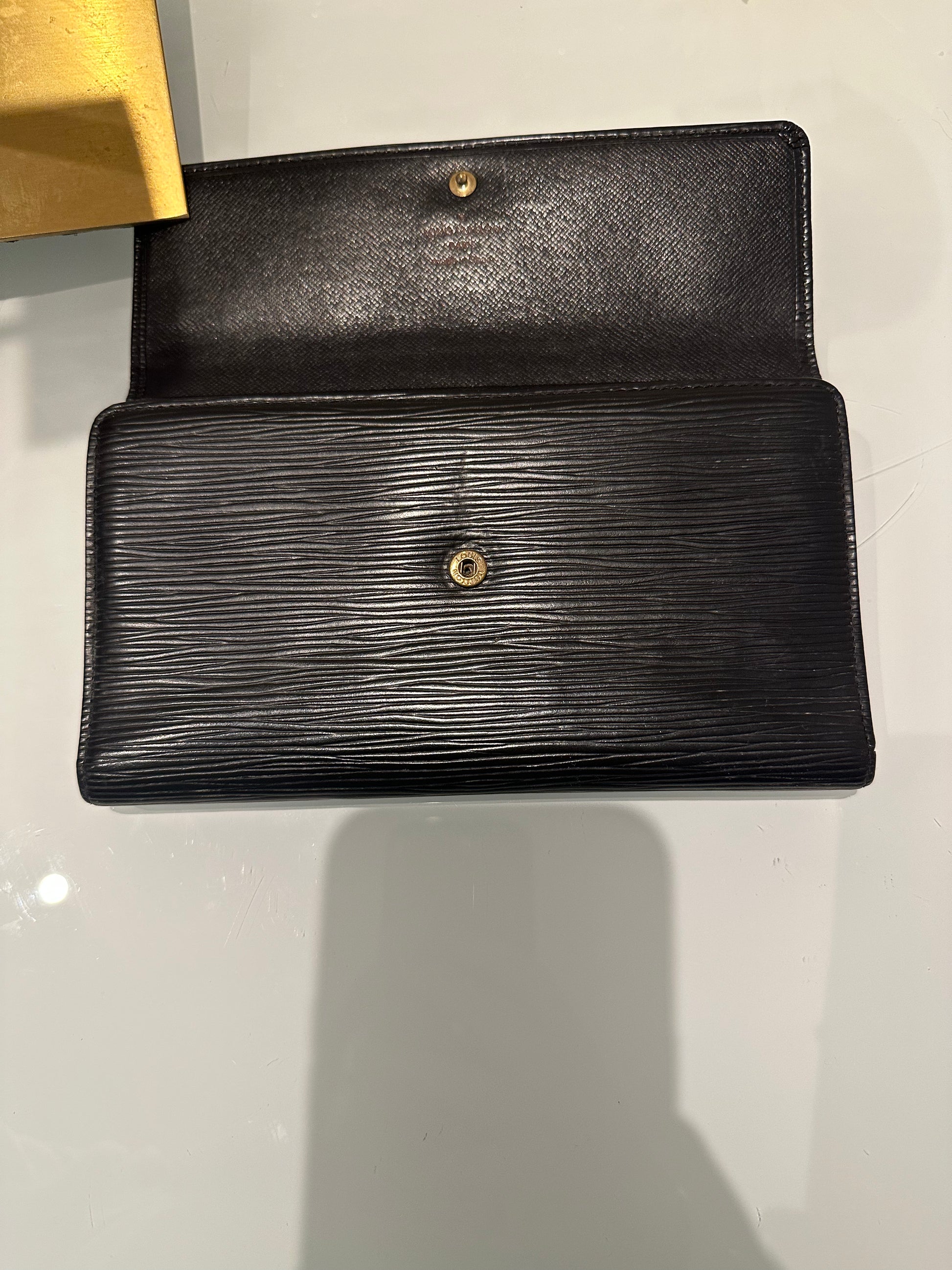 Louis Vuitton Long Wallet Epi