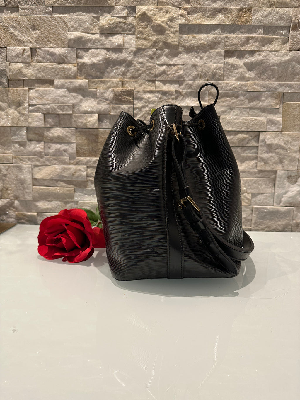 Louis Vuitton Petit Noe Epi
