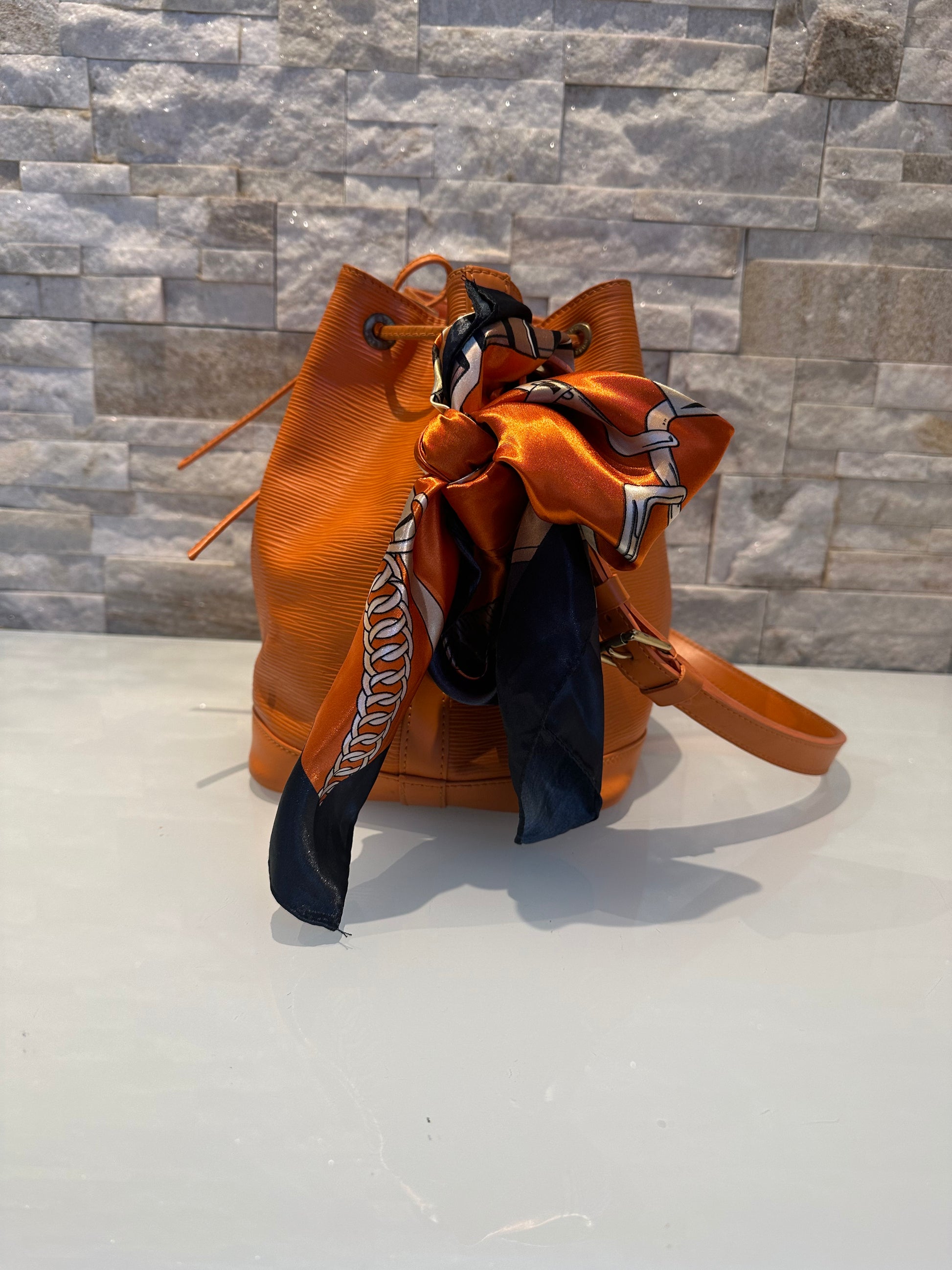 Louis Vuitton Petit Noe Epi