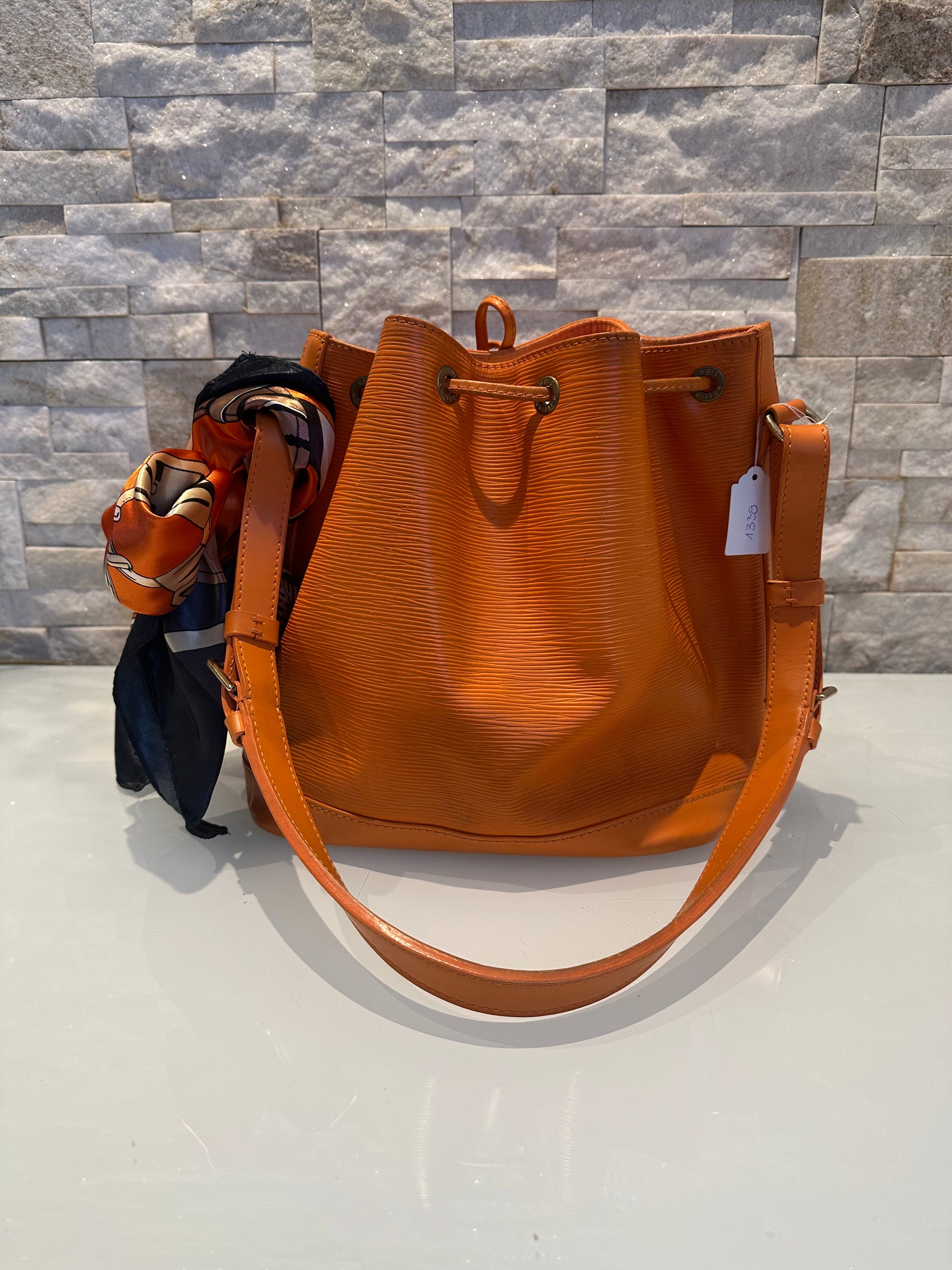 Louis Vuitton Petit Noe Epi