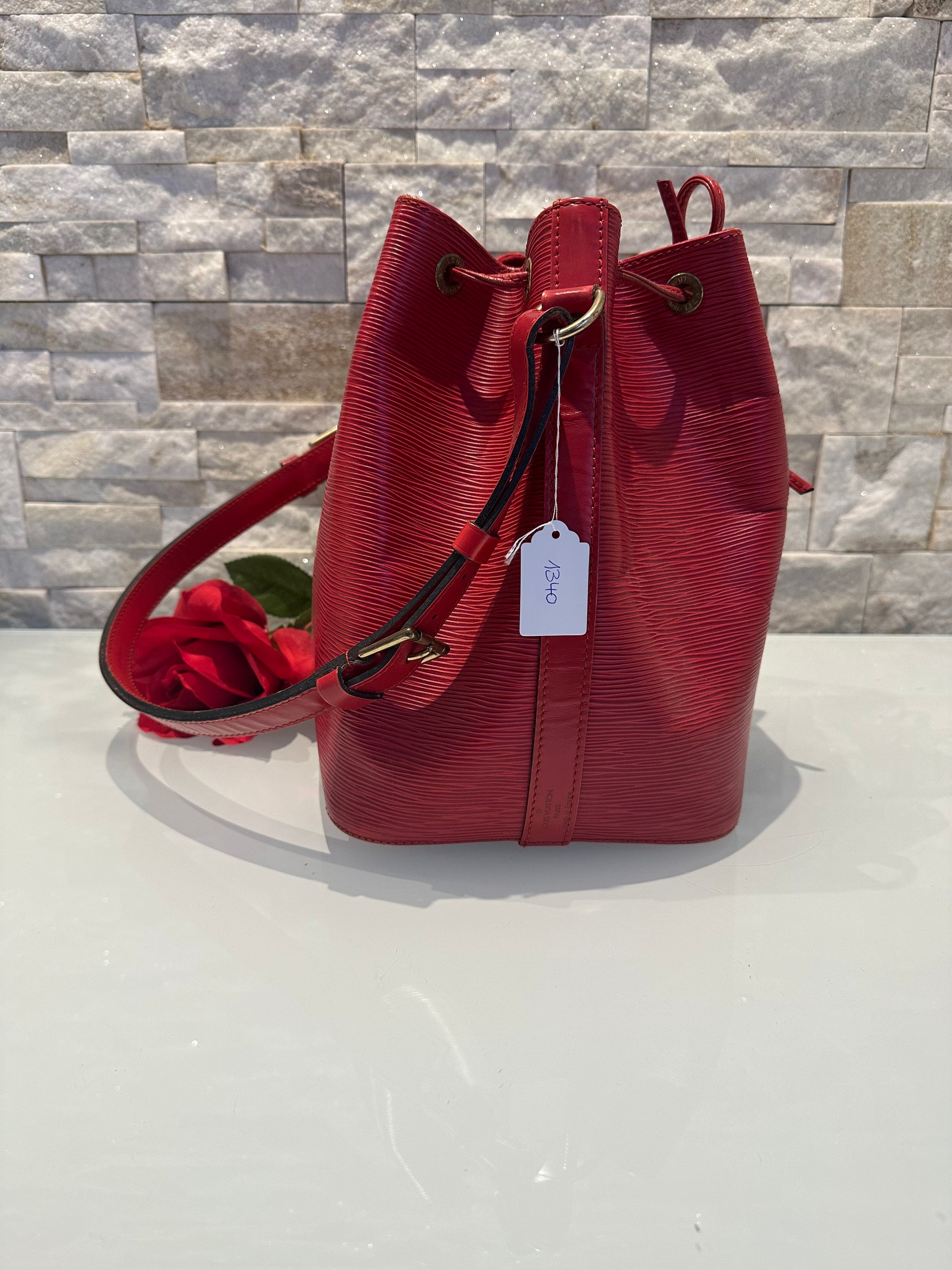 Louis Vuitton Petit Noe Epi