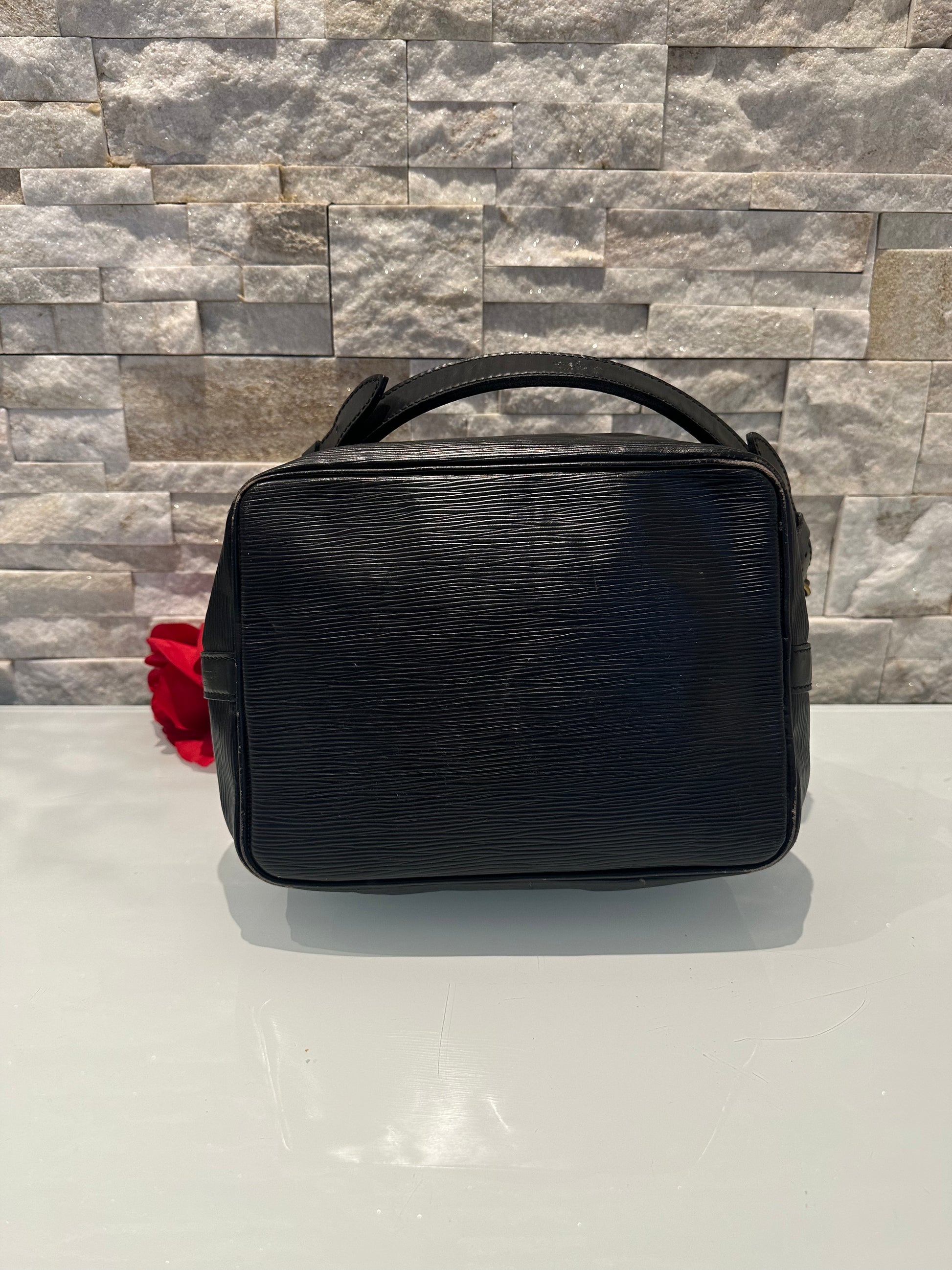 Louis Vuitton Petit Noe Epi