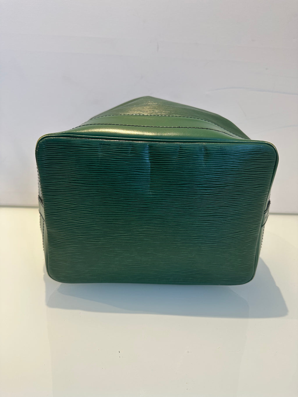 Louis Vuitton Grand Noe Epi