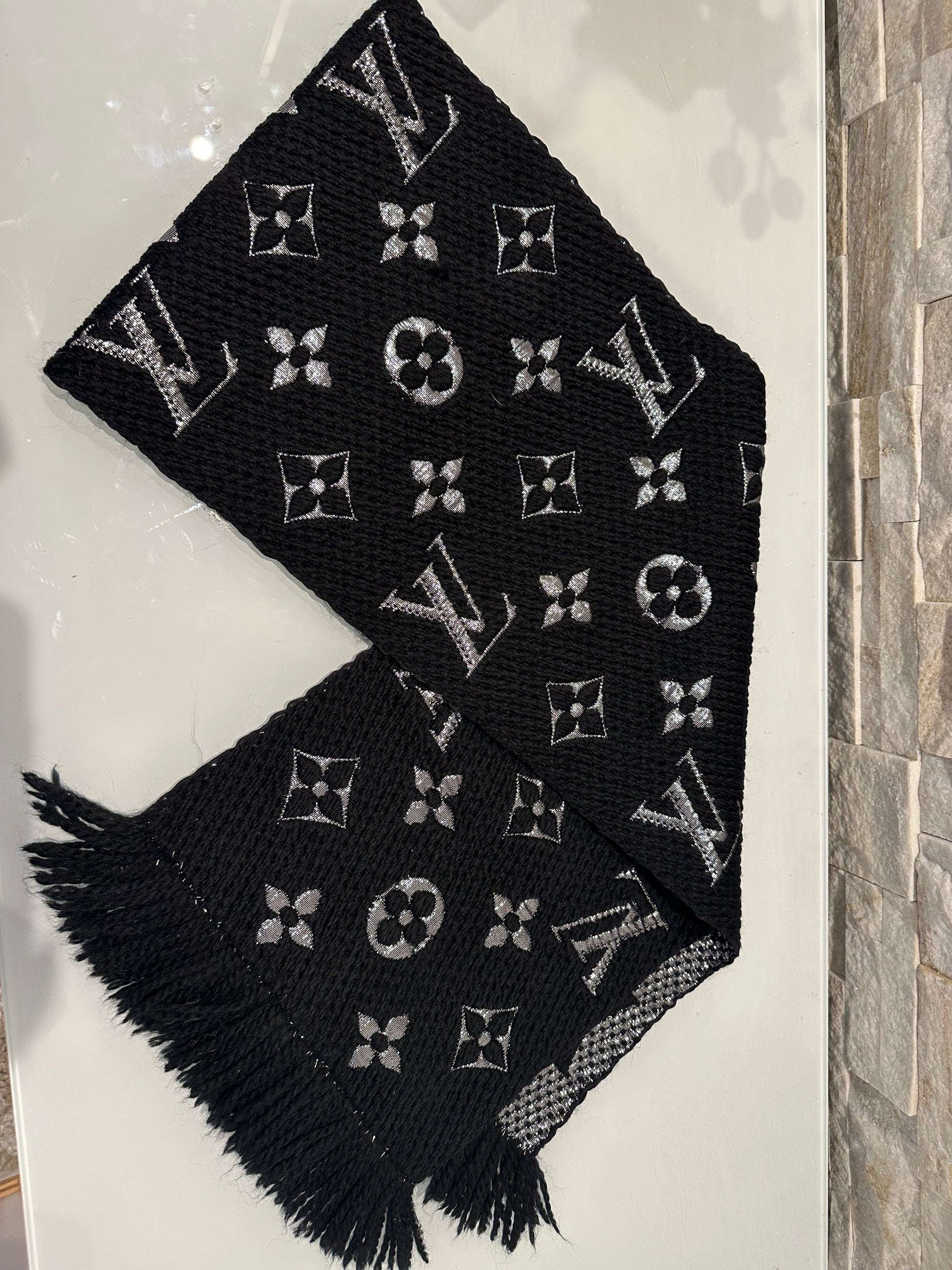 Louis Vuitton Logomania Schal