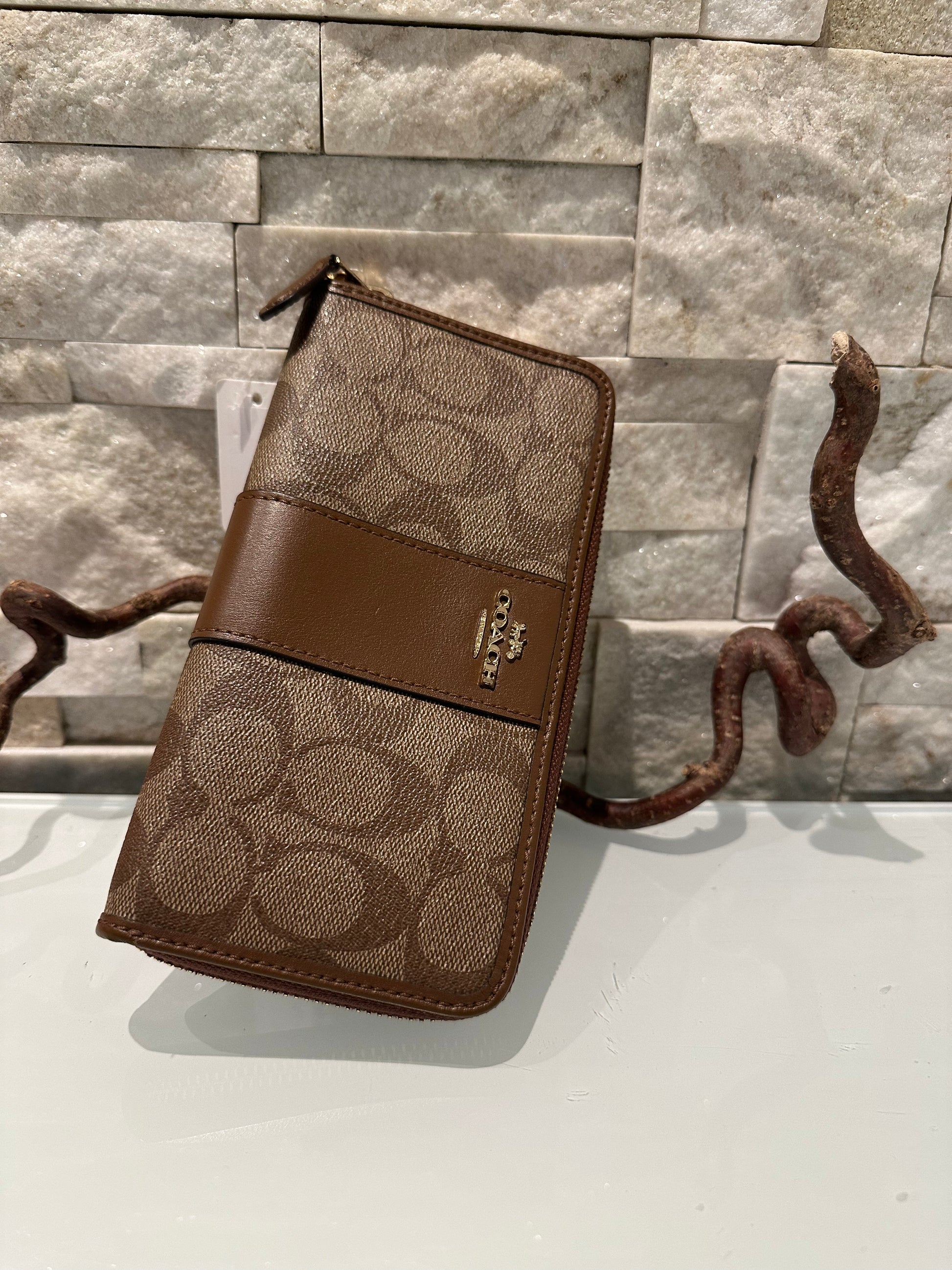 Coach Long Wallet