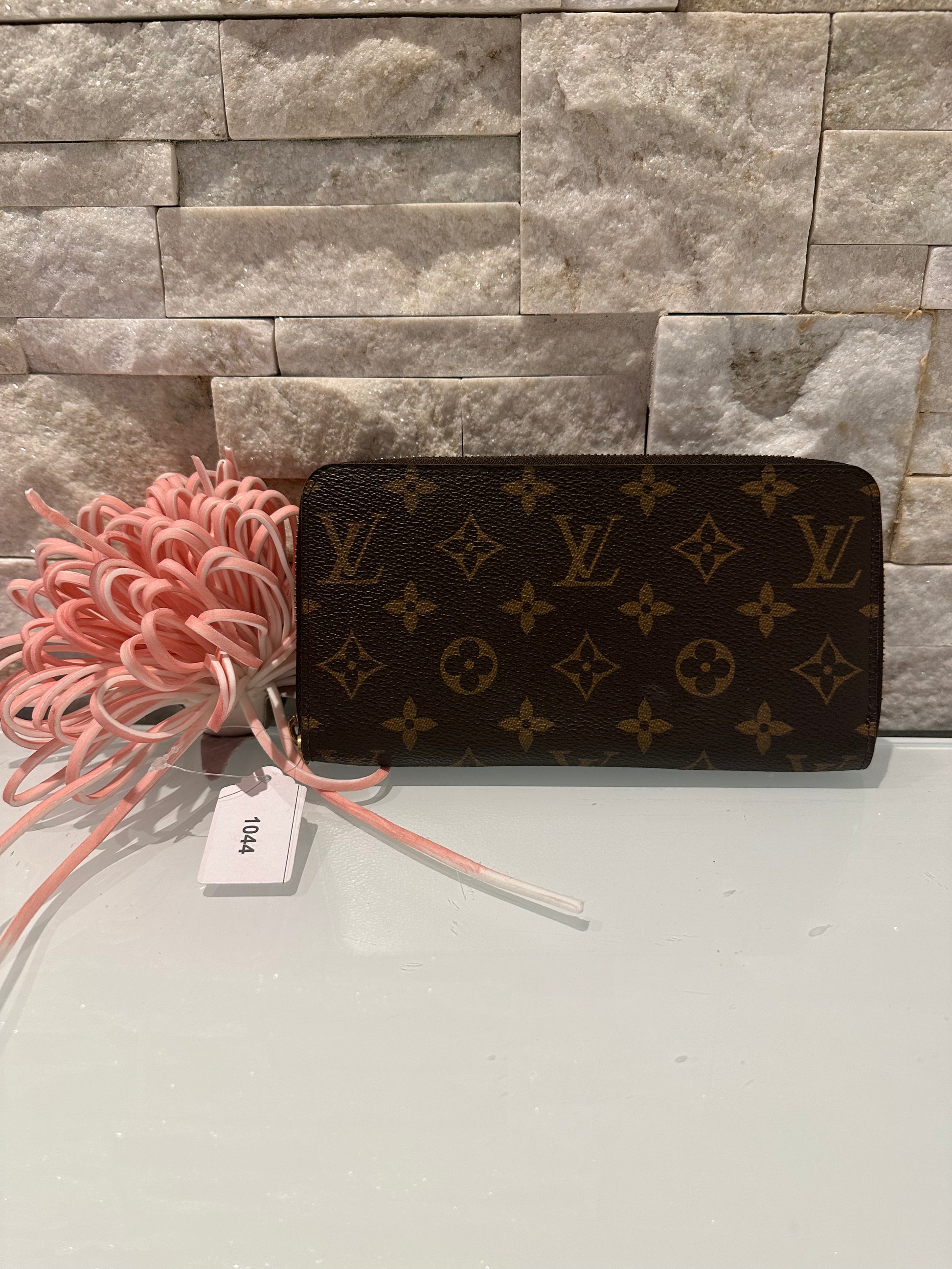 Louis Vuitton Long Wallet Zippy Canvas