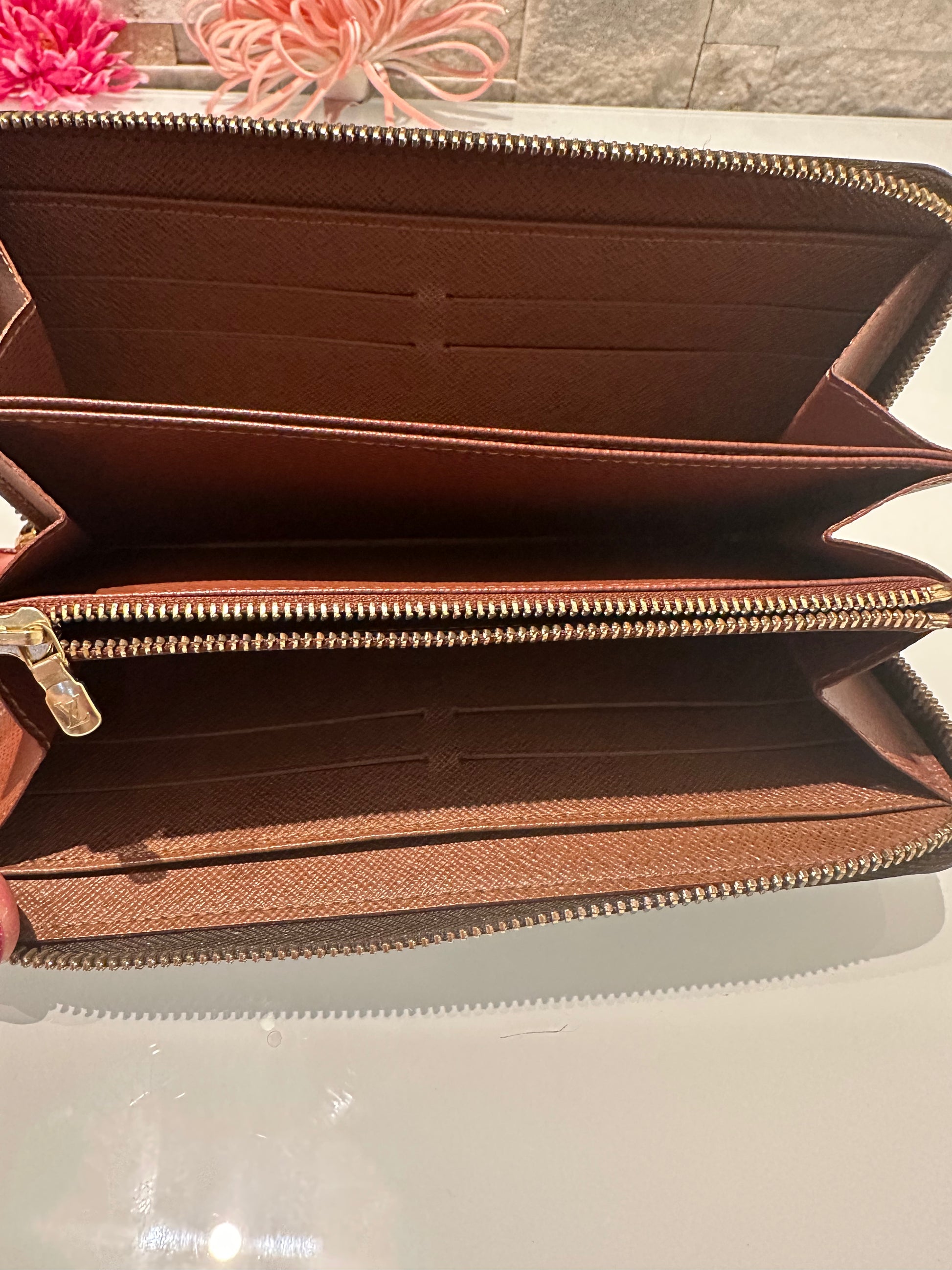 Louis Vuitton Long Wallet Zippy Canvas