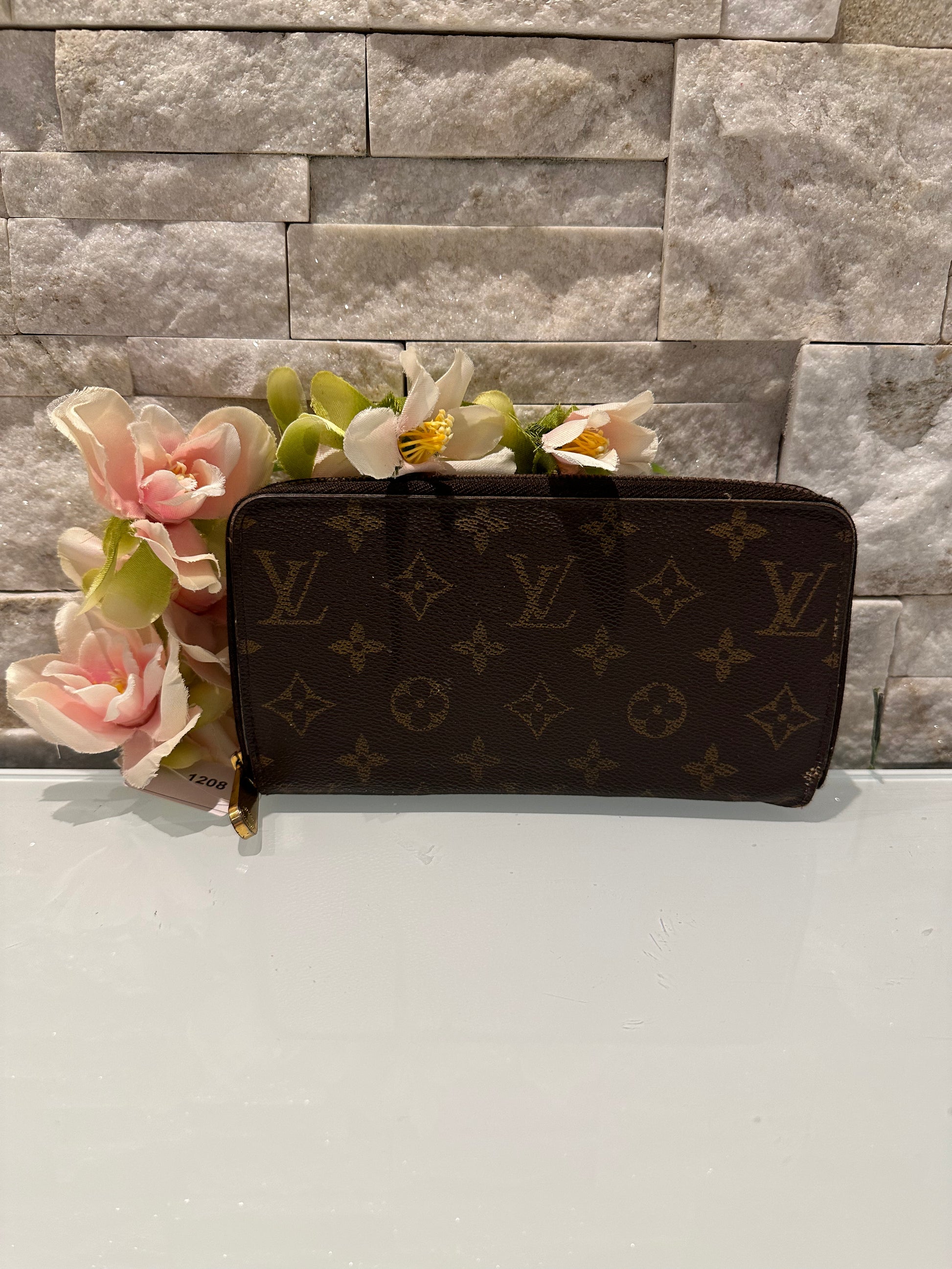 Louis Vuitton Long Wallet Zippy Canvas