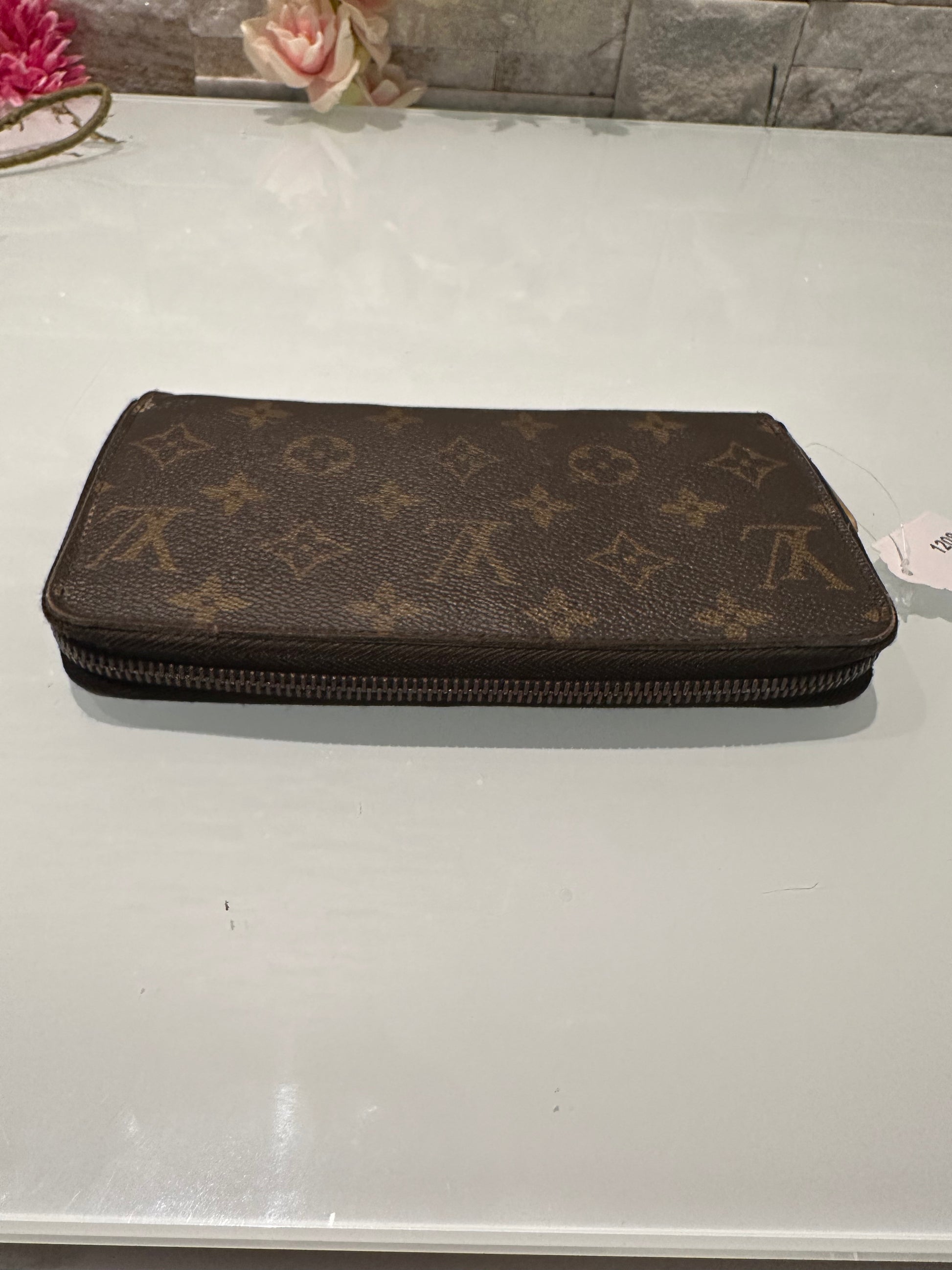Louis Vuitton Long Wallet Zippy Canvas
