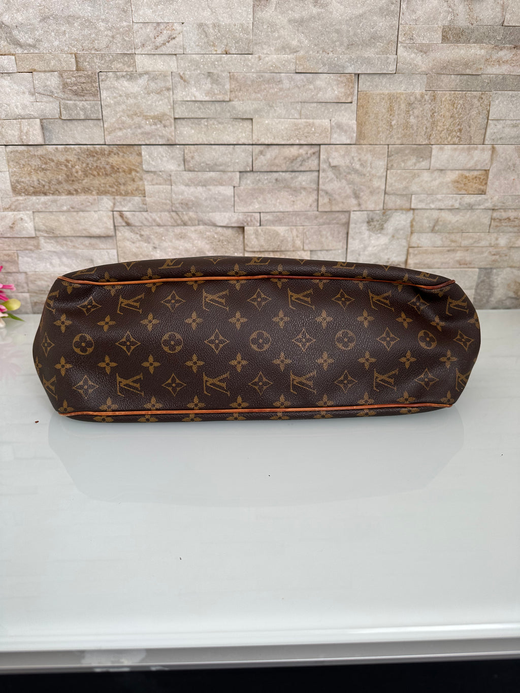 Louis Vuitton Batignolles Canvas
