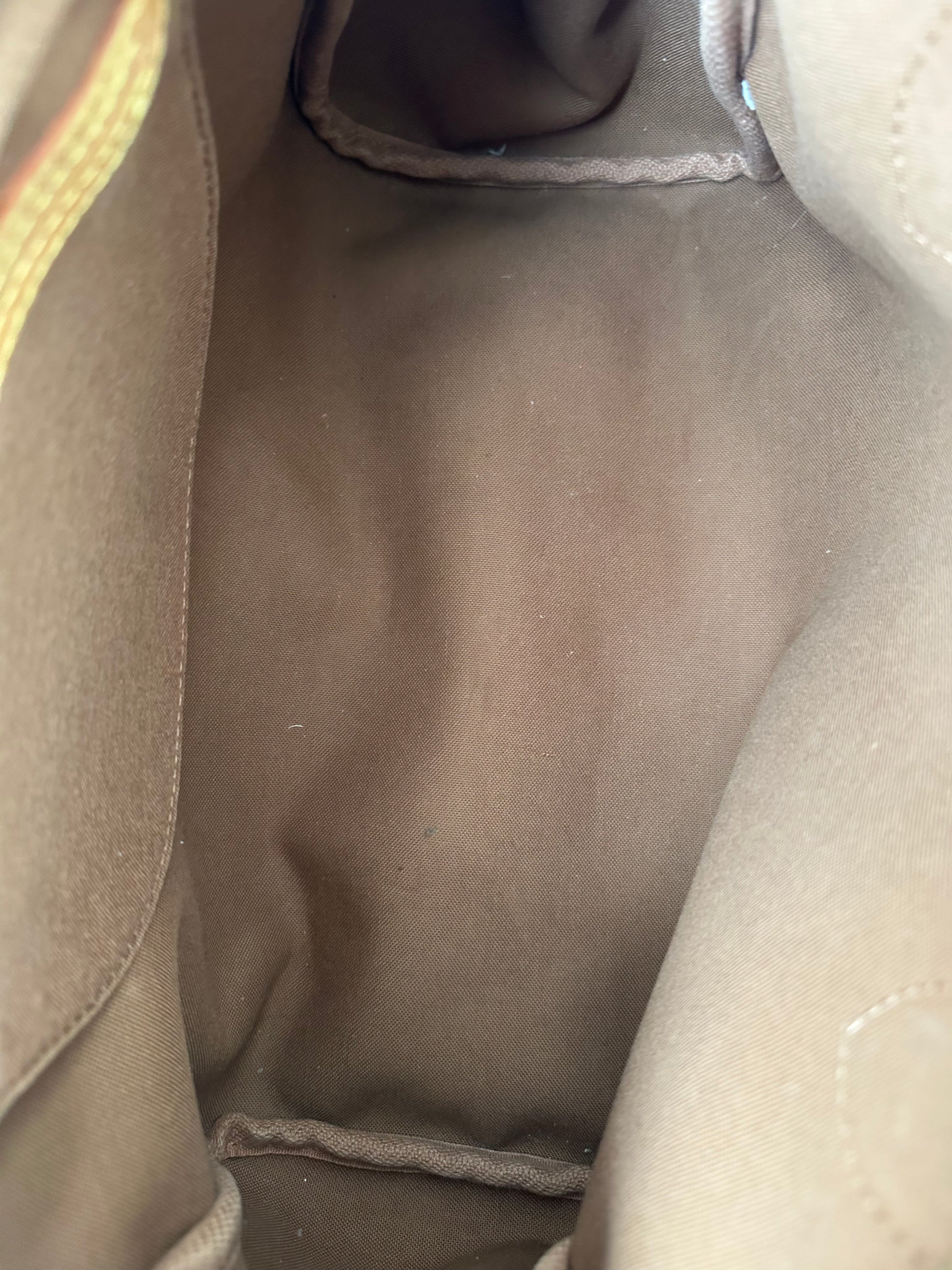 Louis Vuitton Montorgueil GM Canvas