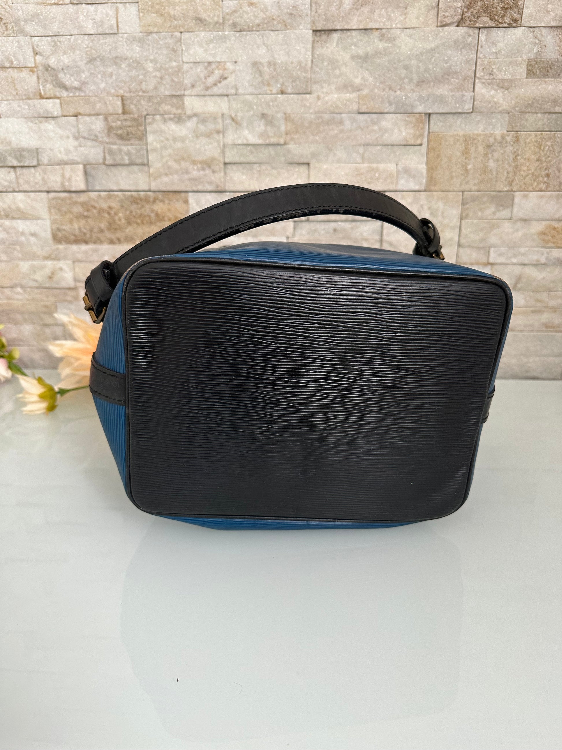 Louis Vuitton Petit Noe Epi