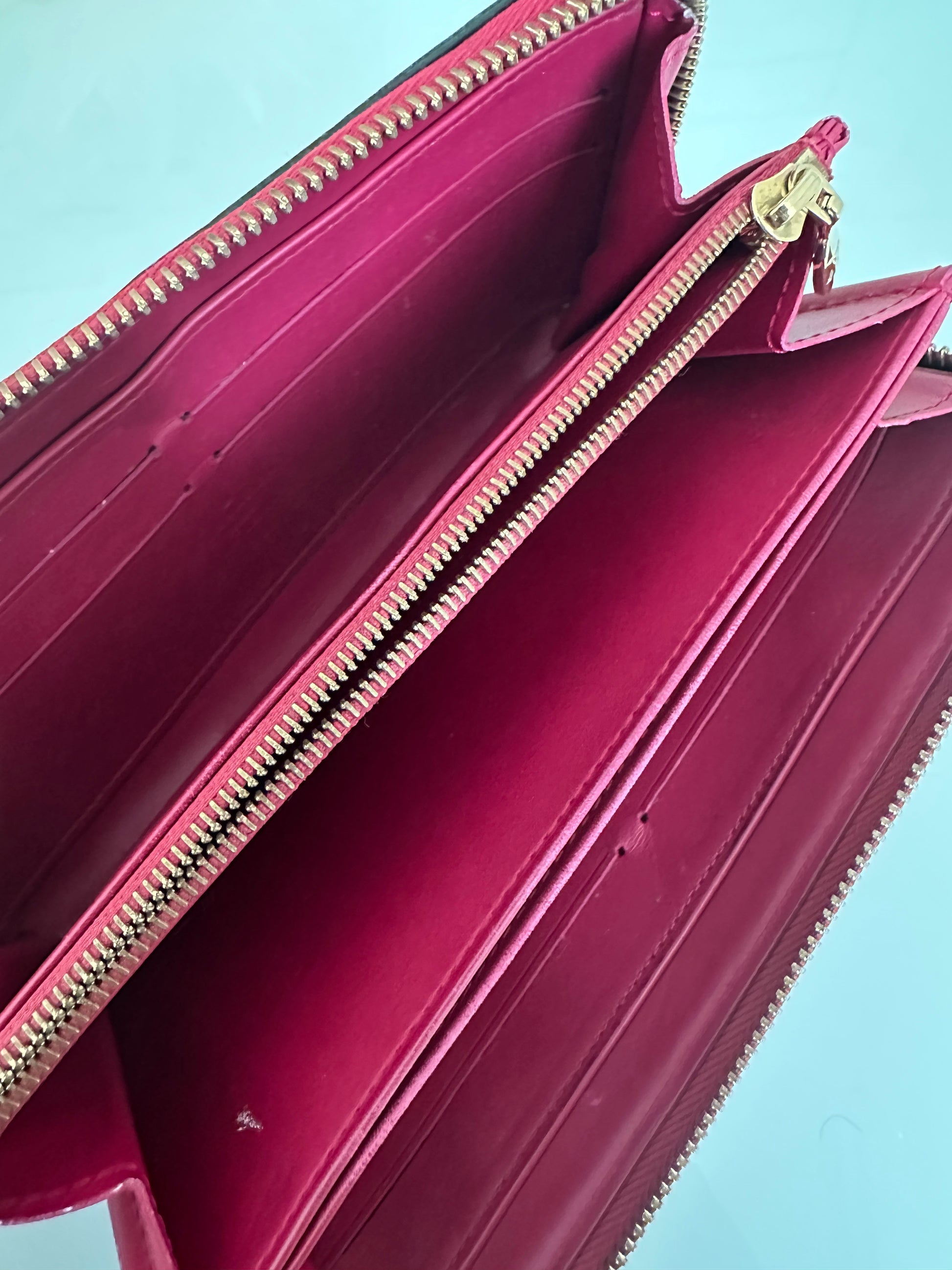 Louis Vuitton Long Wallet Zippy