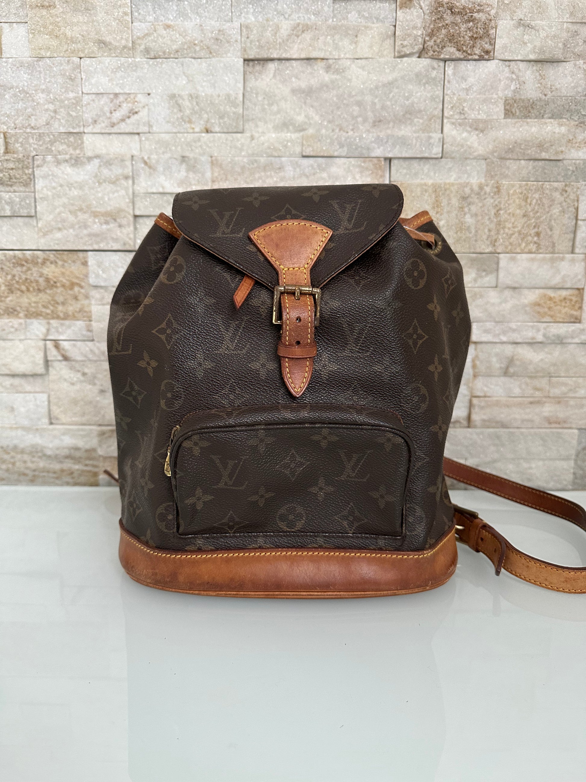 Louis Vuitton Montsouris MM Rucksack