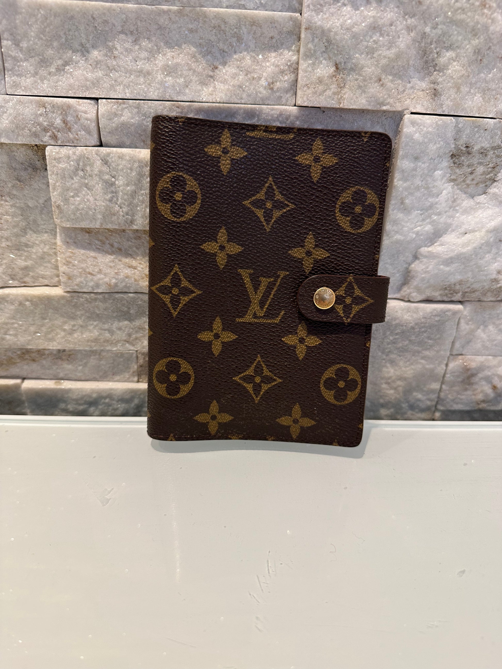 Louis Vuitton Agenda Cover
