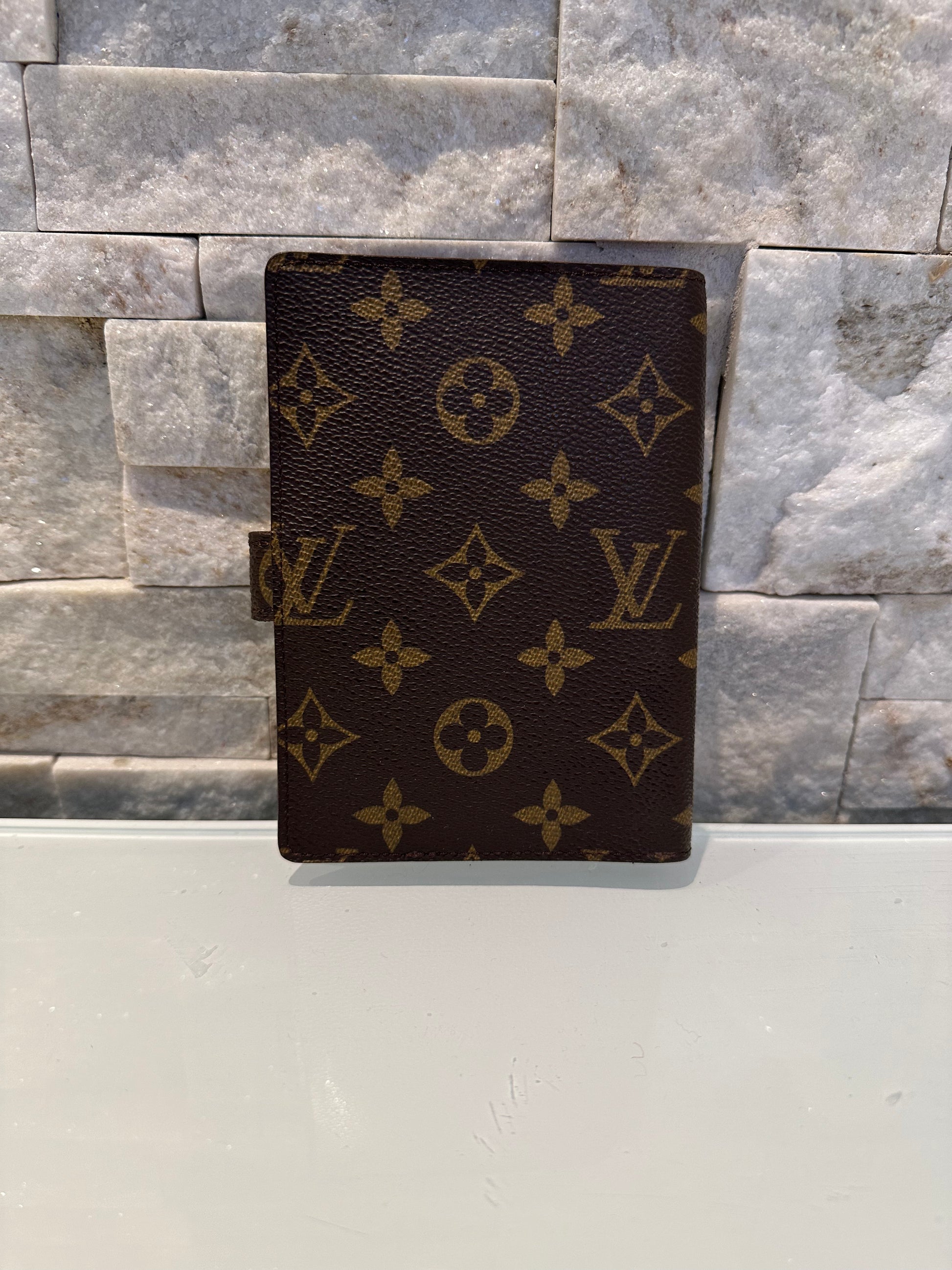 Louis Vuitton Agenda Cover